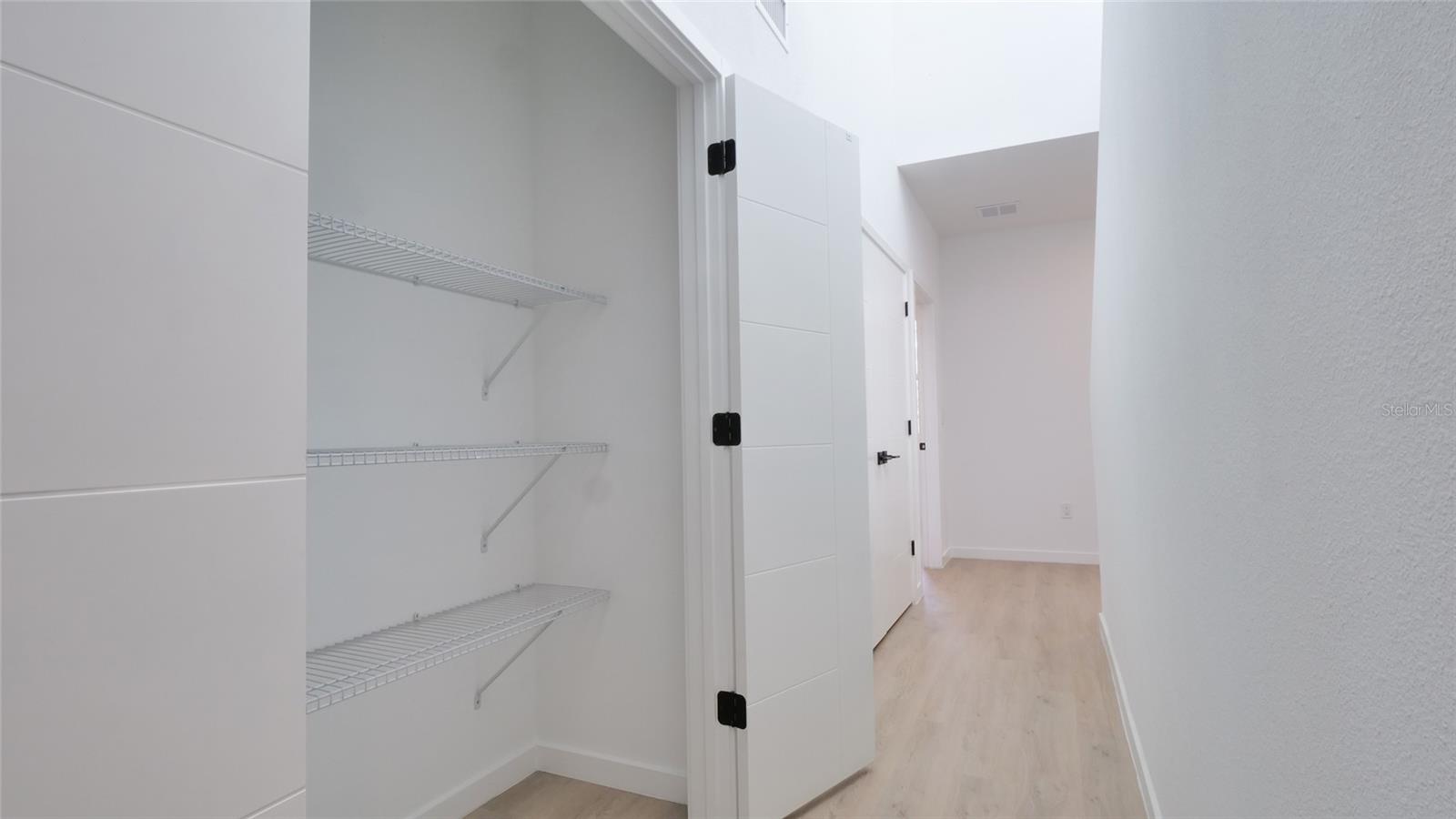 Image 20 of 63 For 2118 4th Street