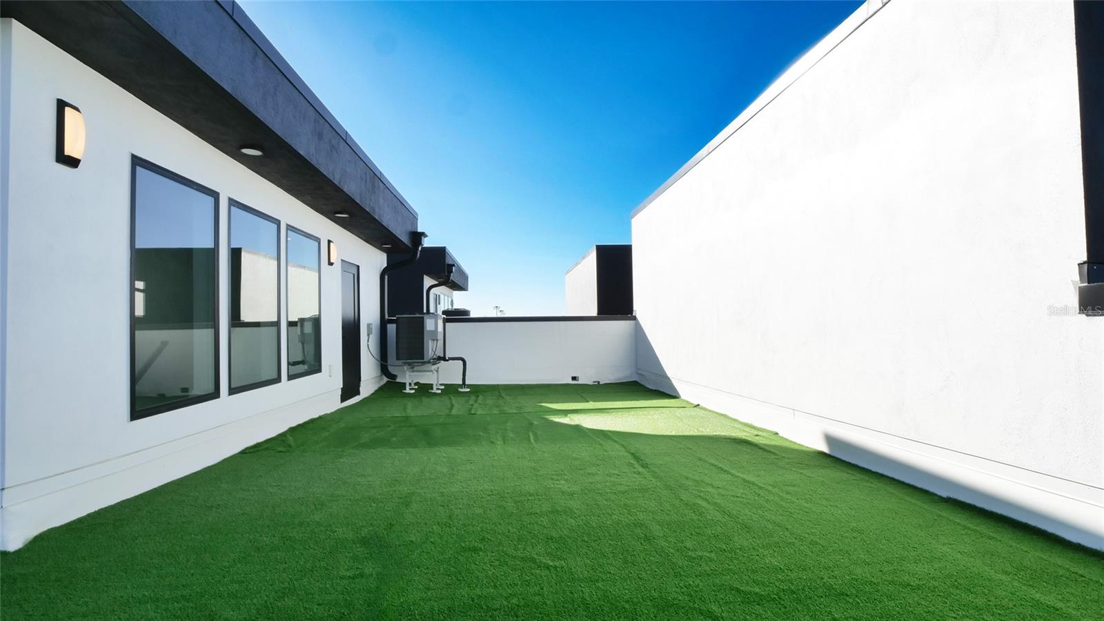 Image 54 of 63 For 2118 4th Street