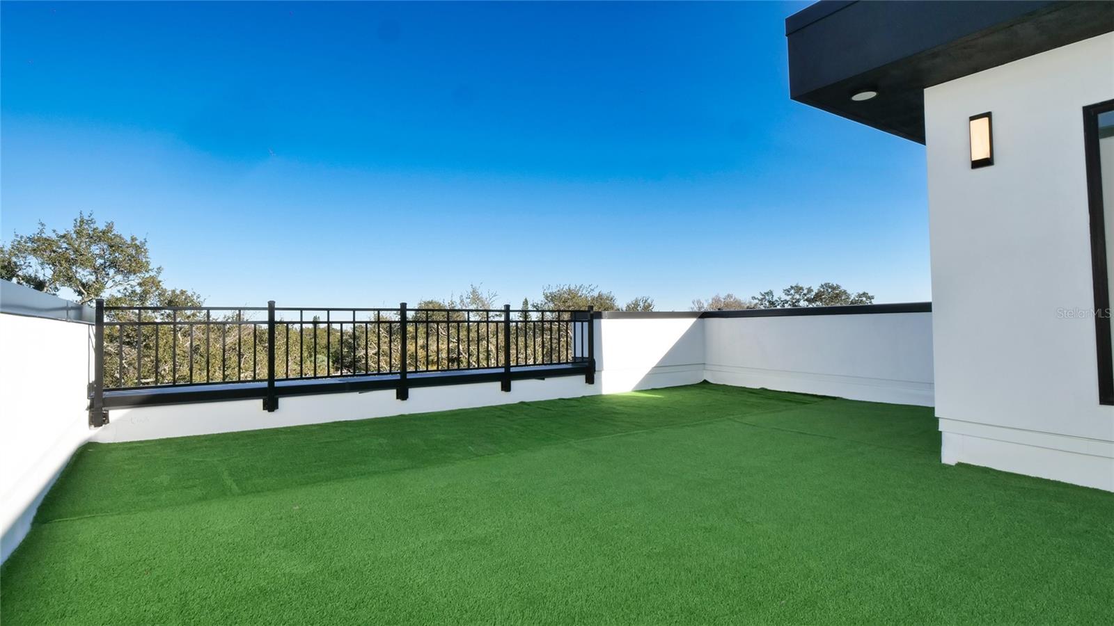 Image 56 of 63 For 2118 4th Street