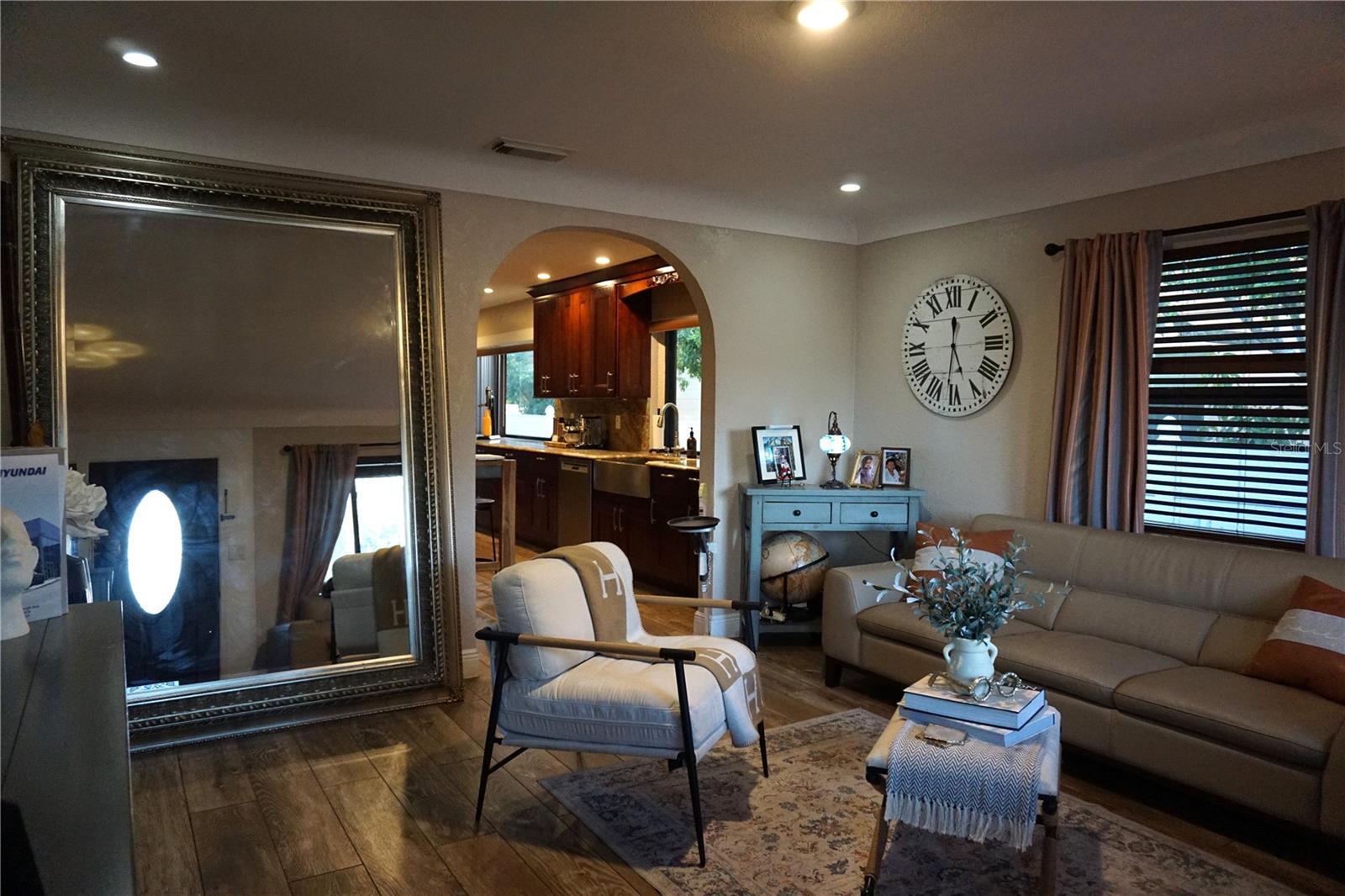 Image 3 of 32 For 2300 37th Avenue N