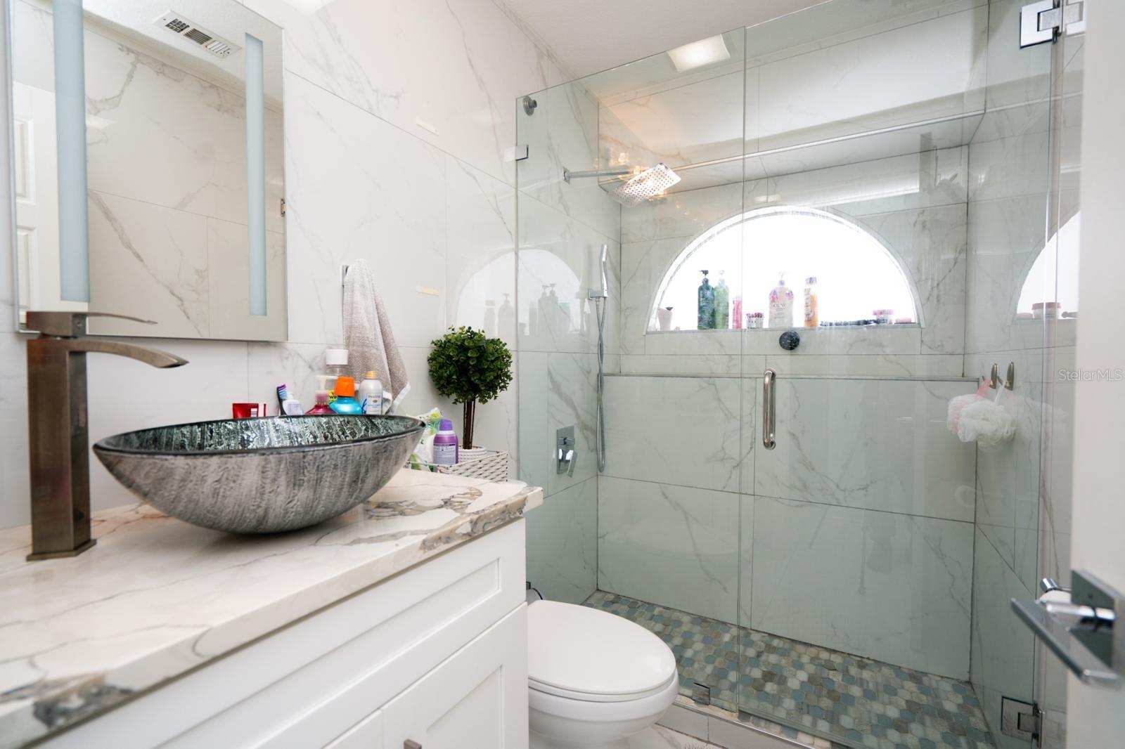 Image 15 of 35 For 6502 Yellowhammer Avenue