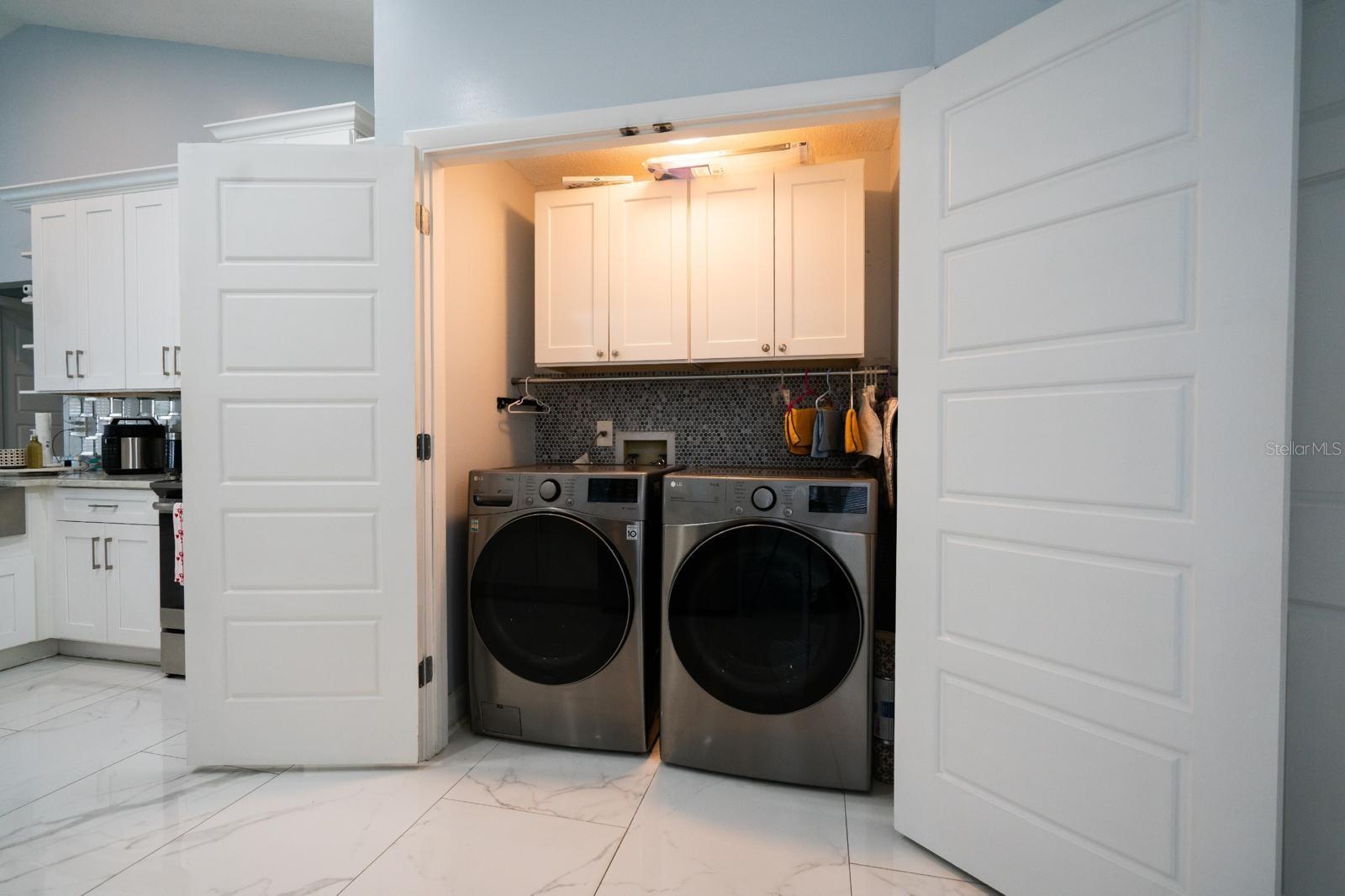 Image 29 of 35 For 6502 Yellowhammer Avenue