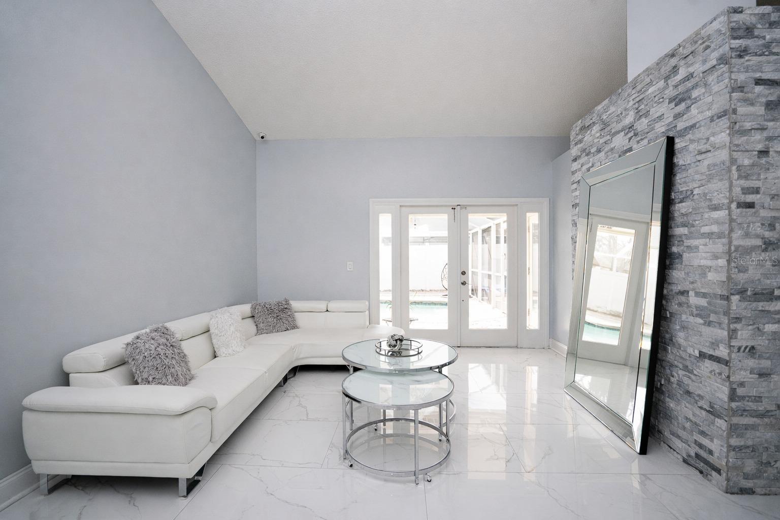 Image 5 of 35 For 6502 Yellowhammer Avenue