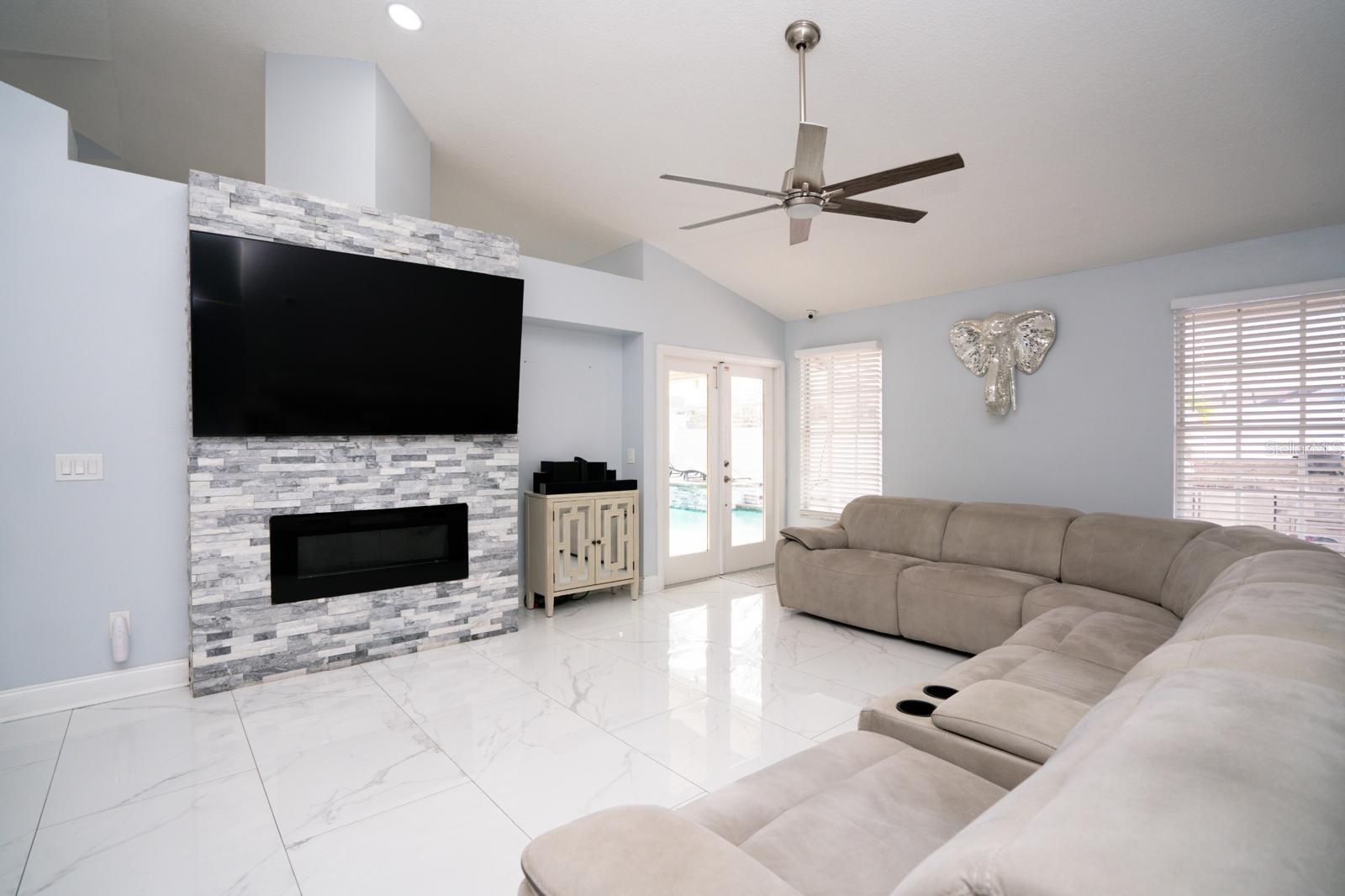 Image 6 of 35 For 6502 Yellowhammer Avenue