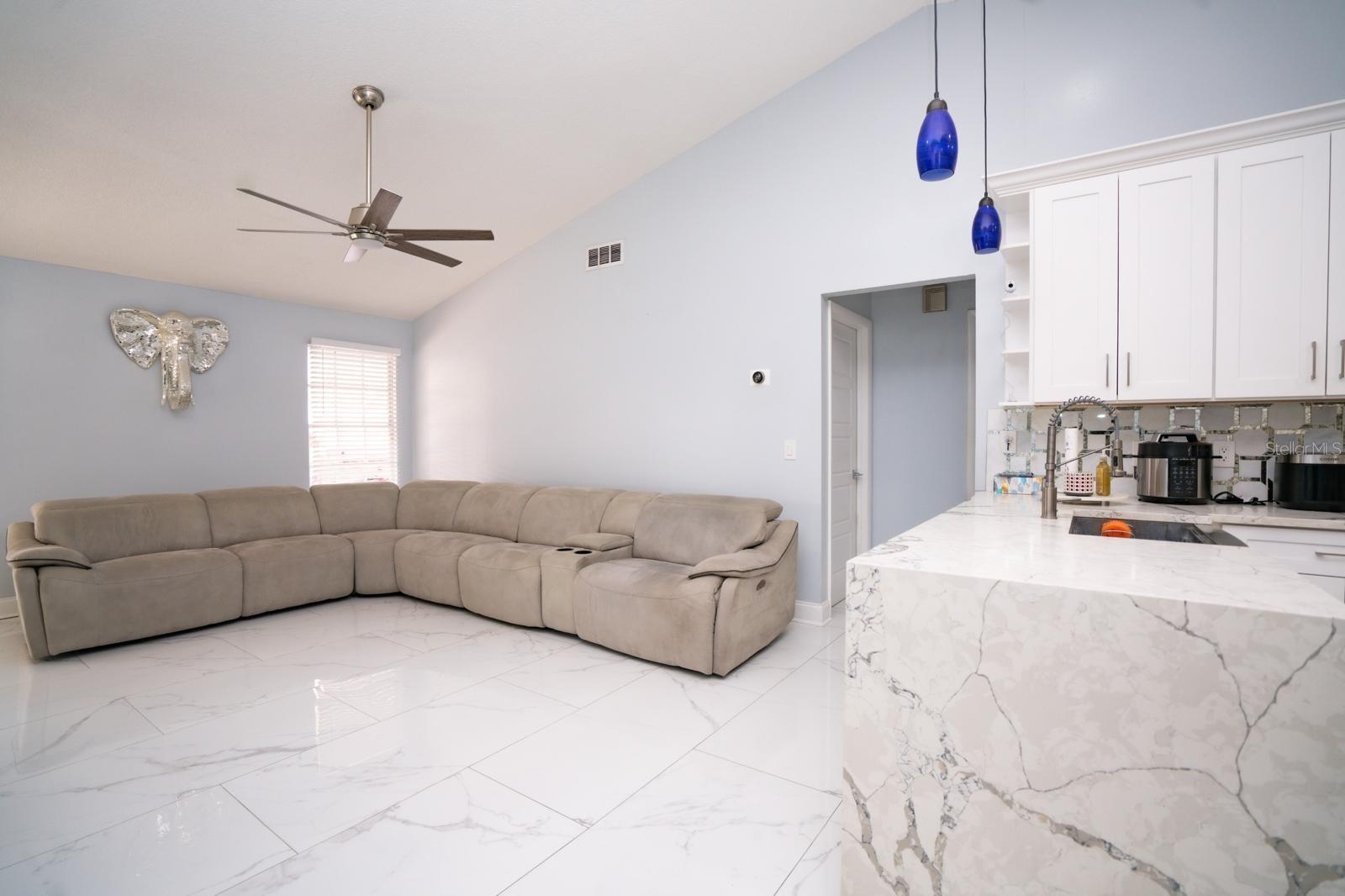 Image 7 of 35 For 6502 Yellowhammer Avenue