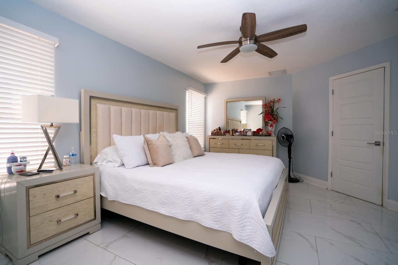 Image 9 of 35 For 6502 Yellowhammer Avenue