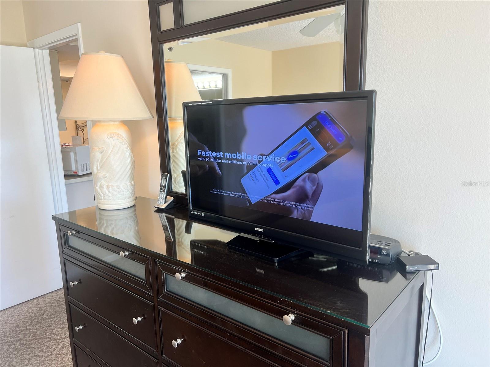 Image 13 of 38 For 1001 Point Of Rocks Road 309