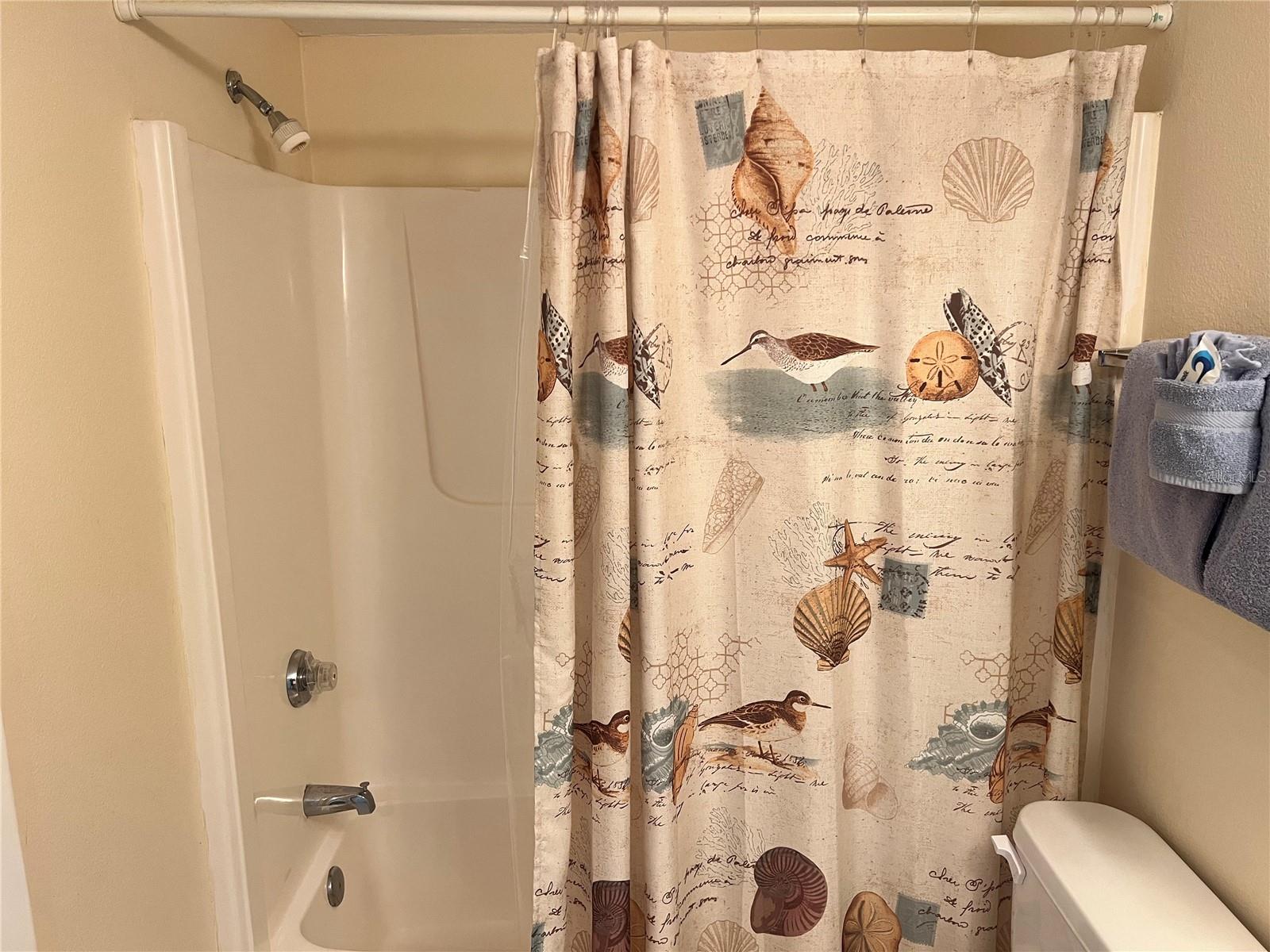 Image 20 of 38 For 1001 Point Of Rocks Road 309