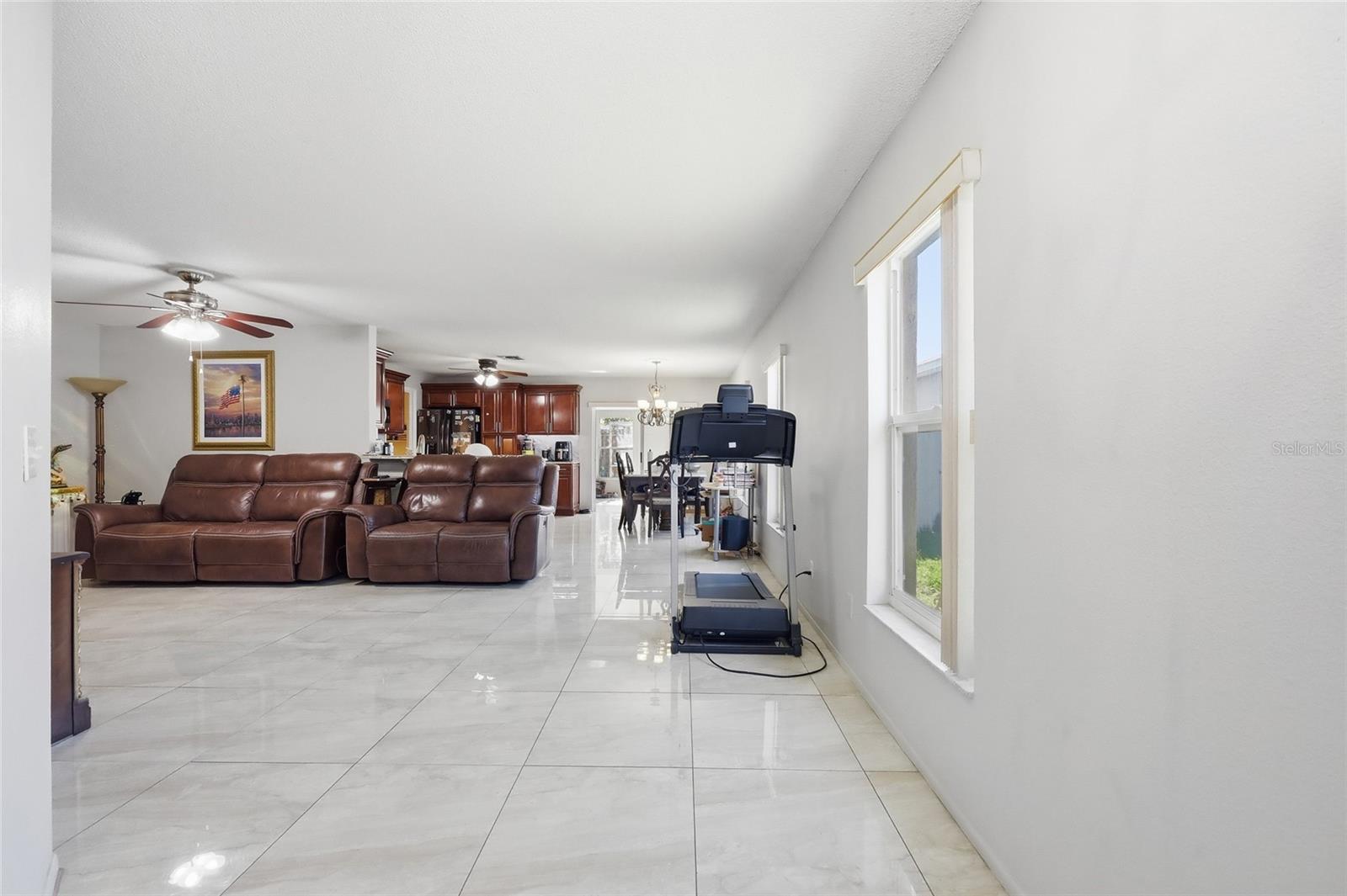 Image 14 of 42 For 1123 Epson Oaks Way