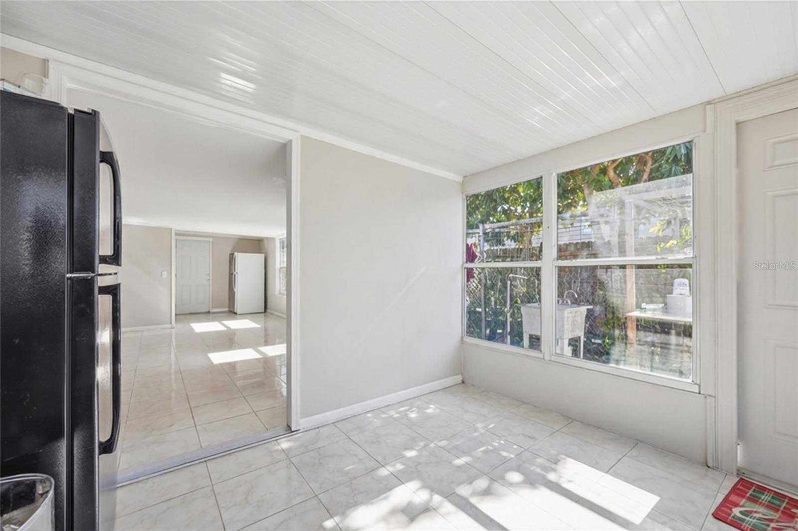 Image 35 of 42 For 1123 Epson Oaks Way