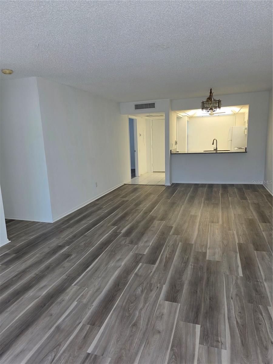 Image 12 of 32 For 14130 Rosemary Lane 2208