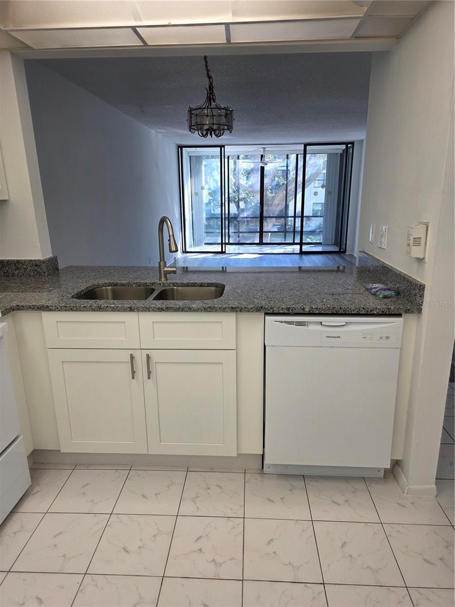 Image 14 of 32 For 14130 Rosemary Lane 2208