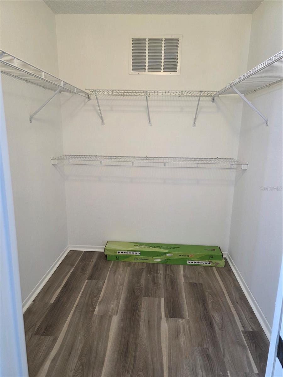 Image 21 of 32 For 14130 Rosemary Lane 2208