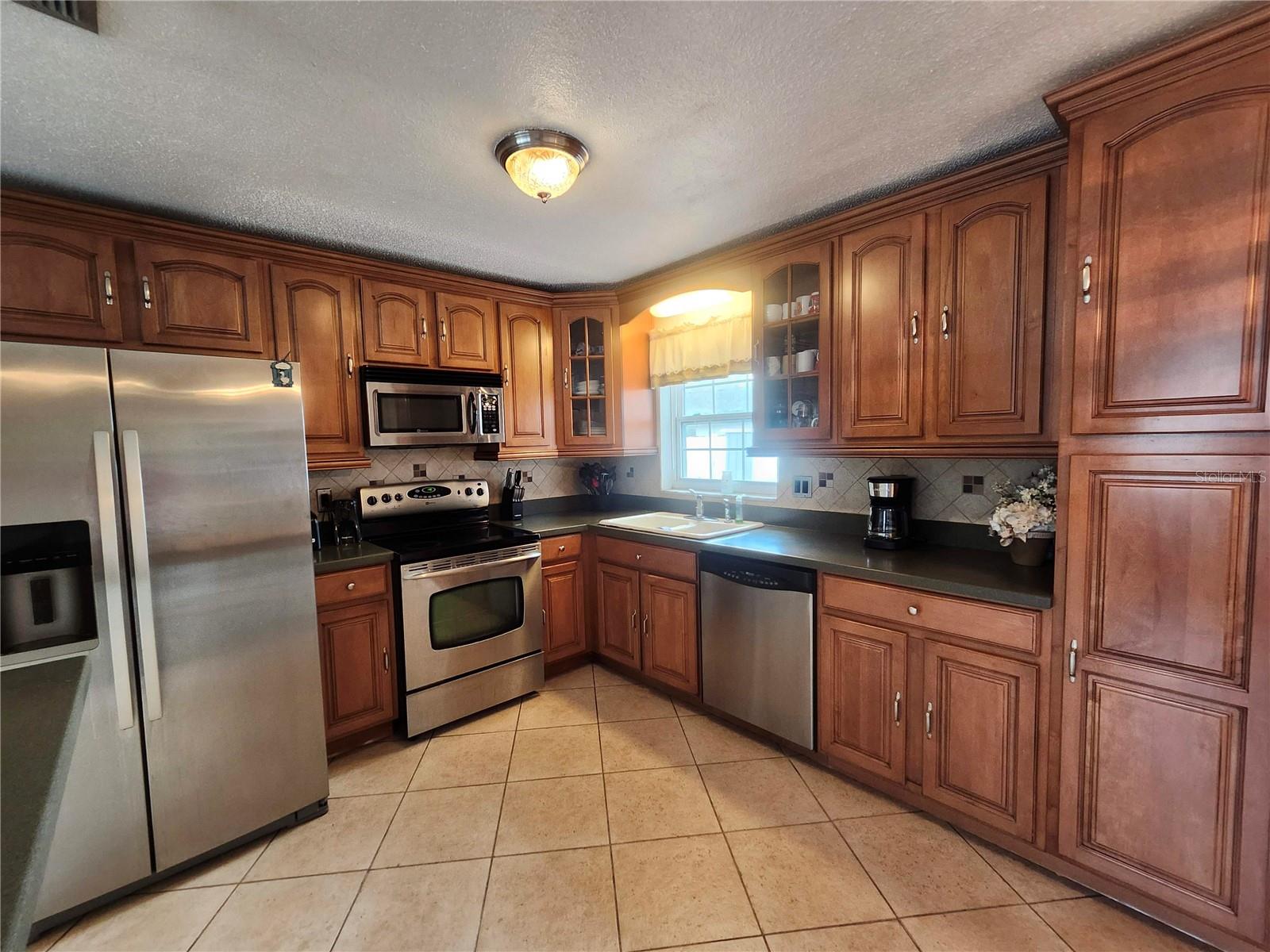 Image 11 of 38 For 5700 30th Avenue N