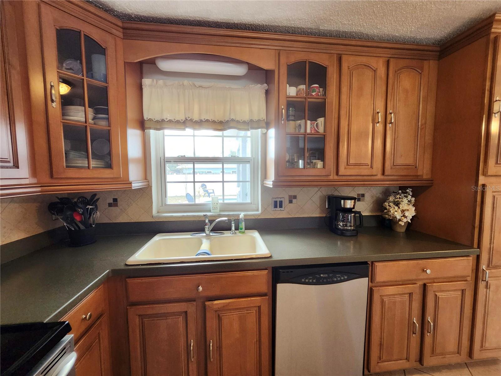 Image 13 of 38 For 5700 30th Avenue N