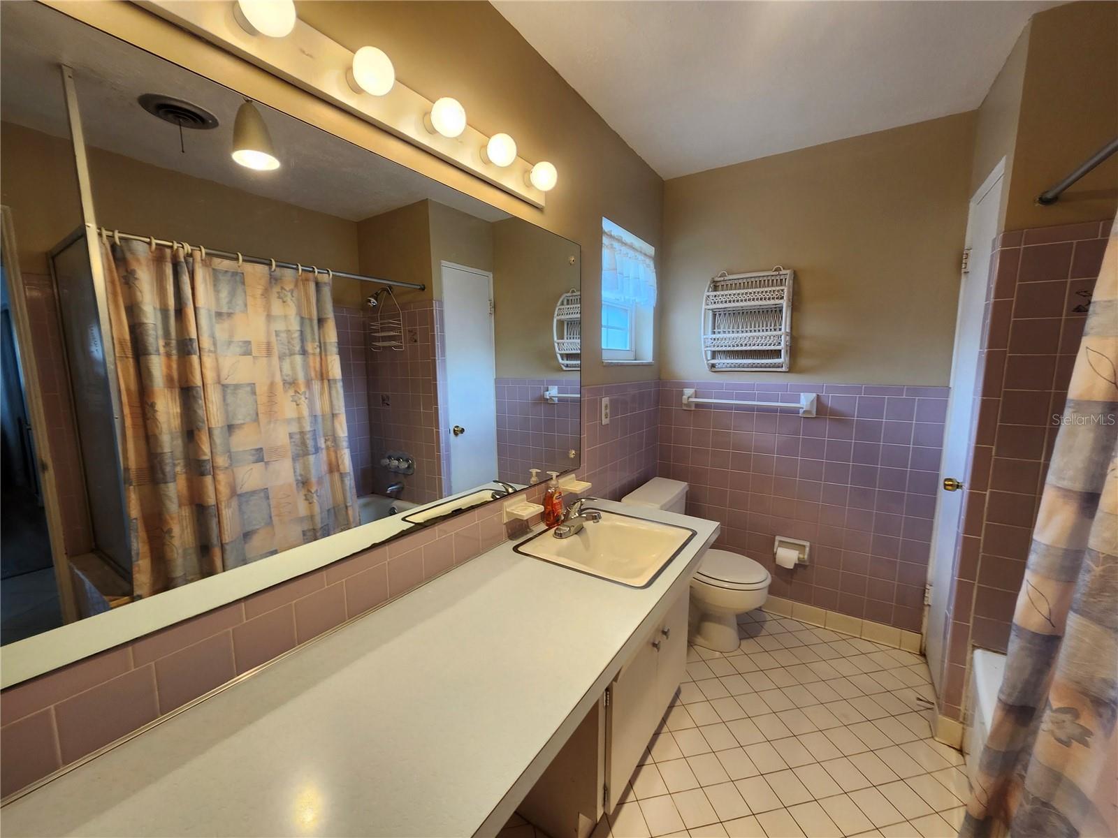 Image 24 of 38 For 5700 30th Avenue N