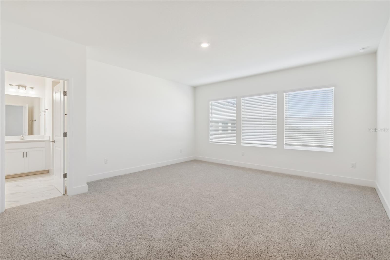 Image 16 of 44 For 11726 Full Moon Loop