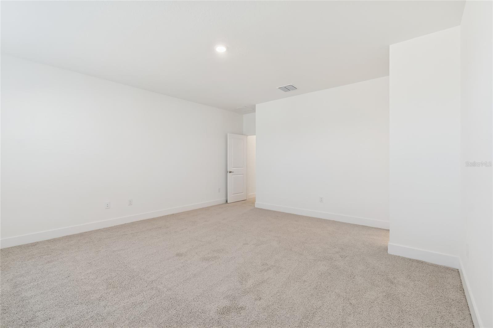 Image 18 of 44 For 11726 Full Moon Loop