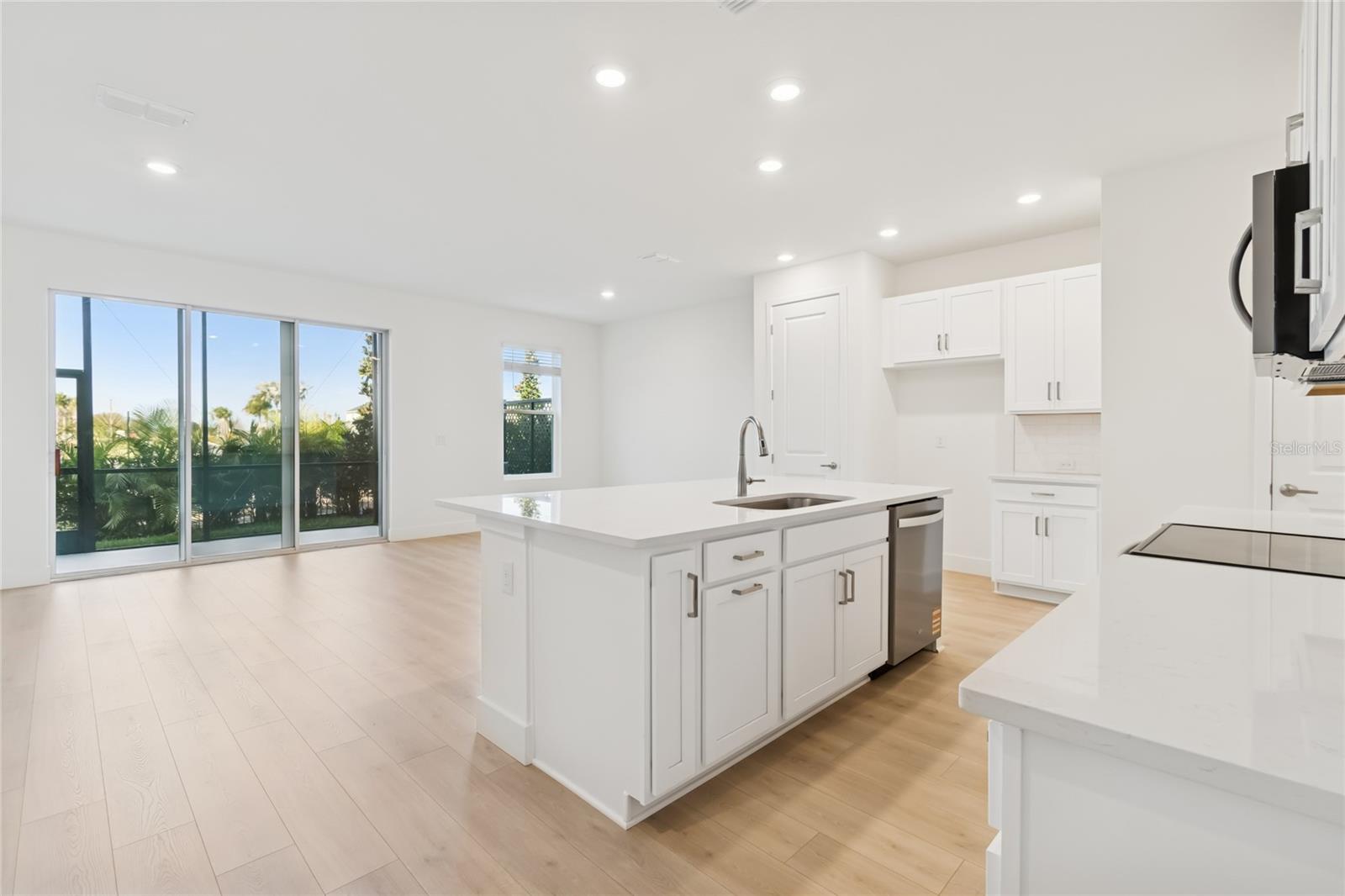 Image 4 of 44 For 11726 Full Moon Loop