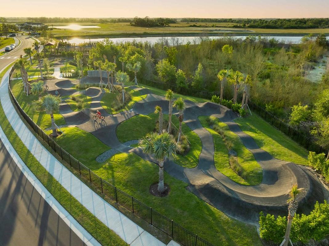 Image 41 of 44 For 11726 Full Moon Loop