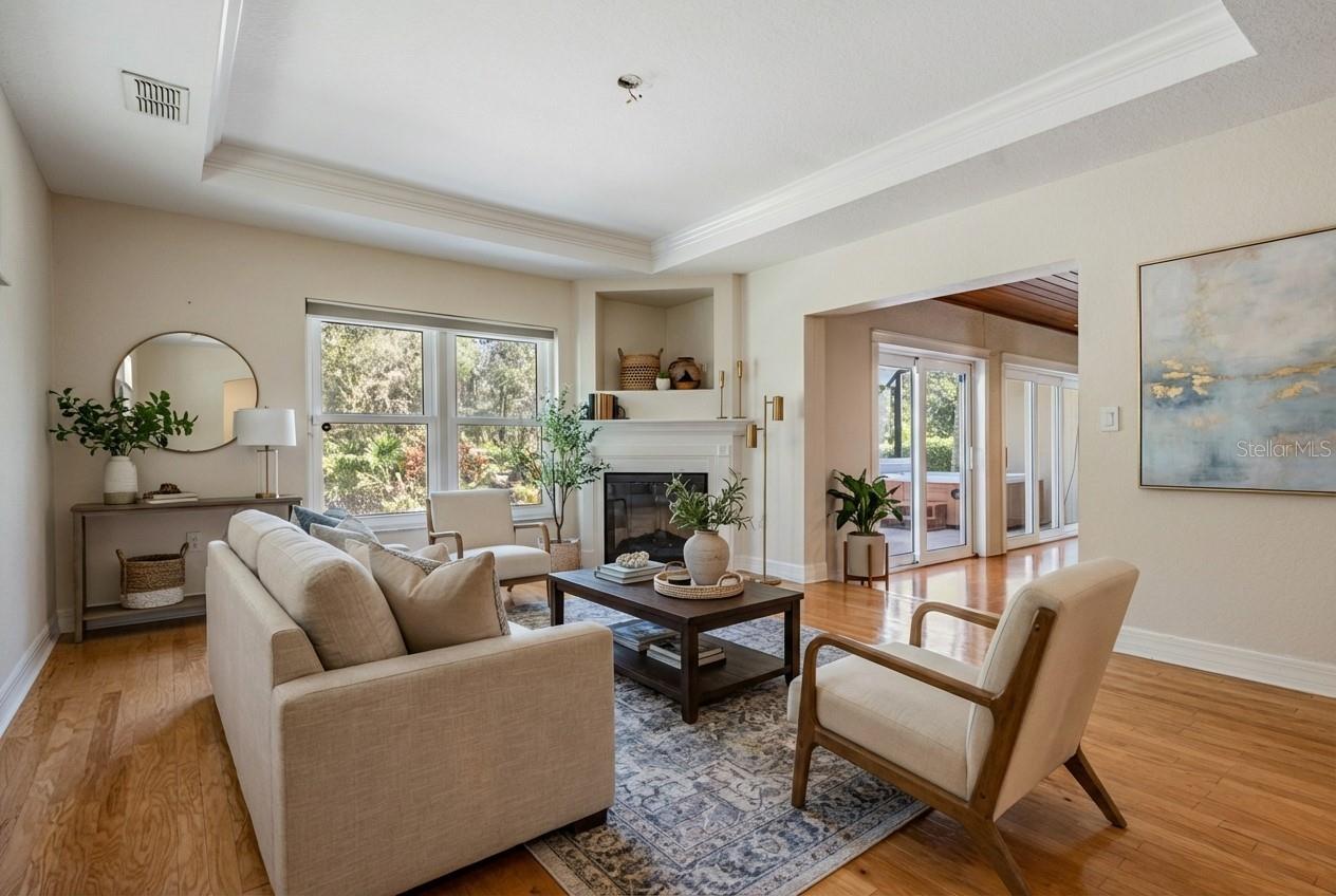 Image 5 of 99 For 10133 Collar Drive