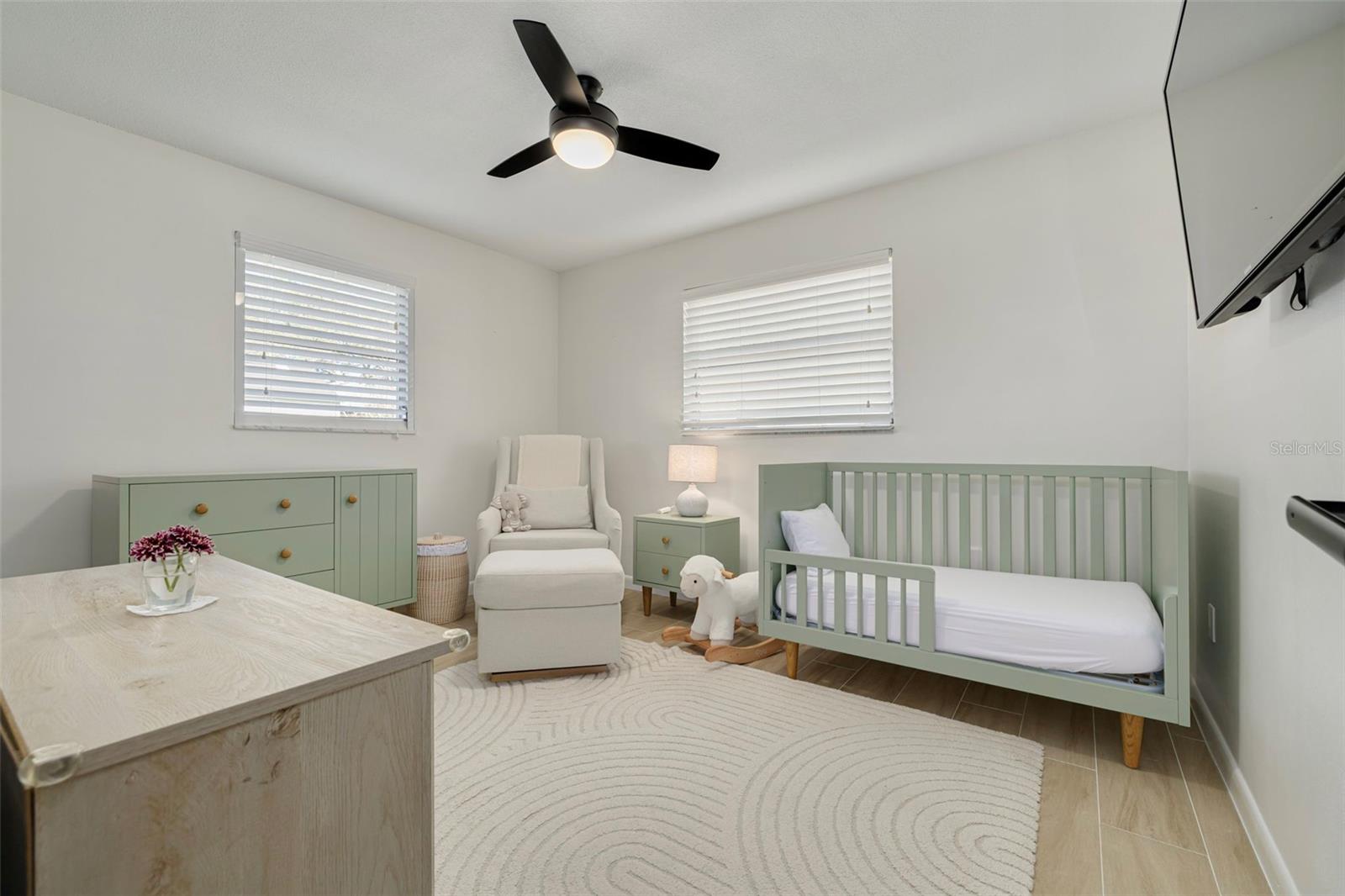 Image 24 of 36 For 1736 Algonquin Drive