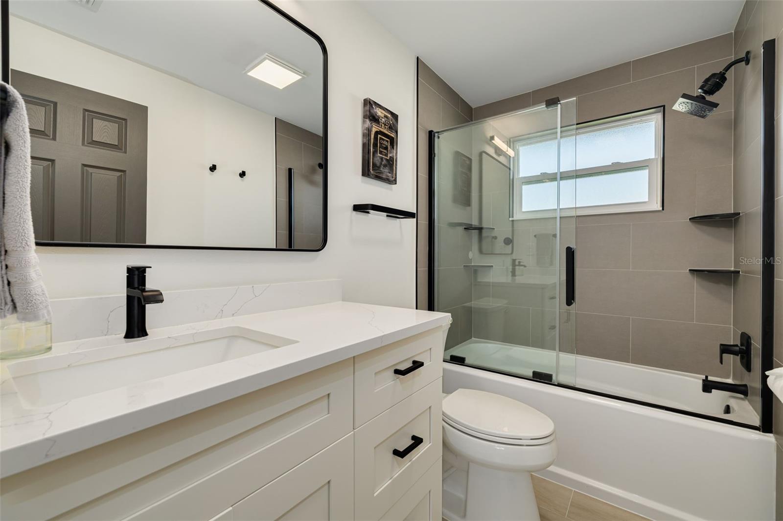 Image 26 of 36 For 1736 Algonquin Drive