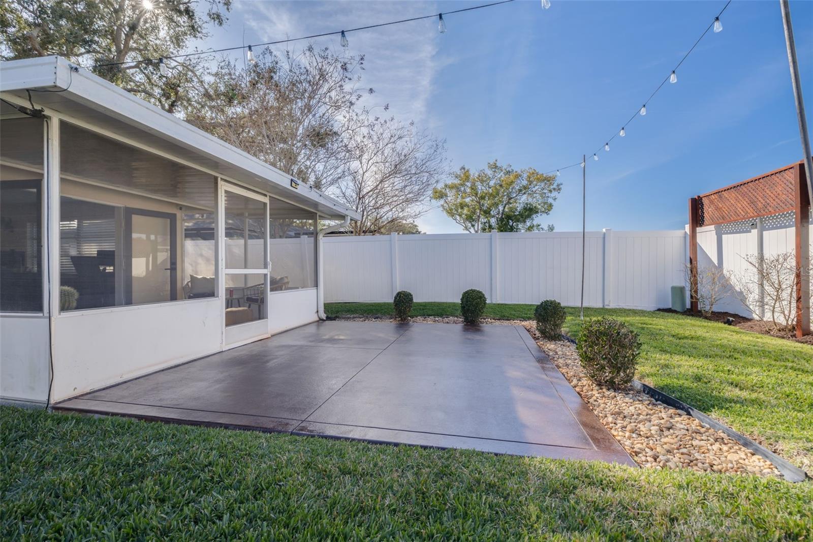 Image 28 of 36 For 1736 Algonquin Drive