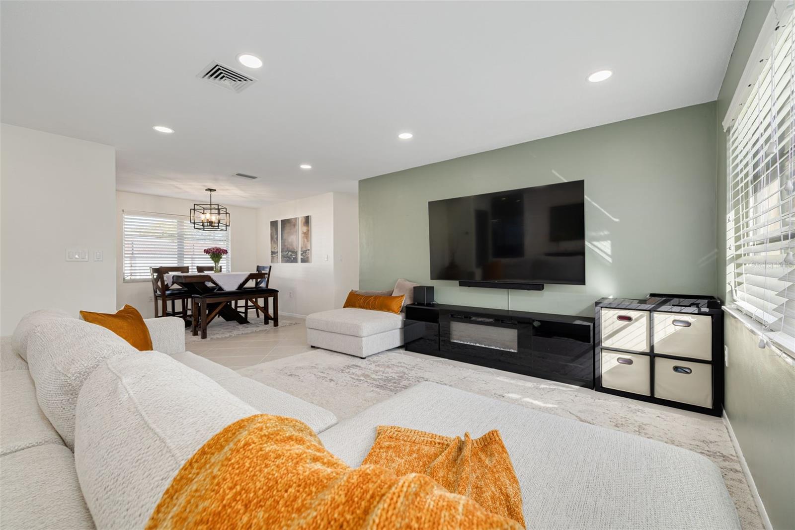 Image 7 of 36 For 1736 Algonquin Drive