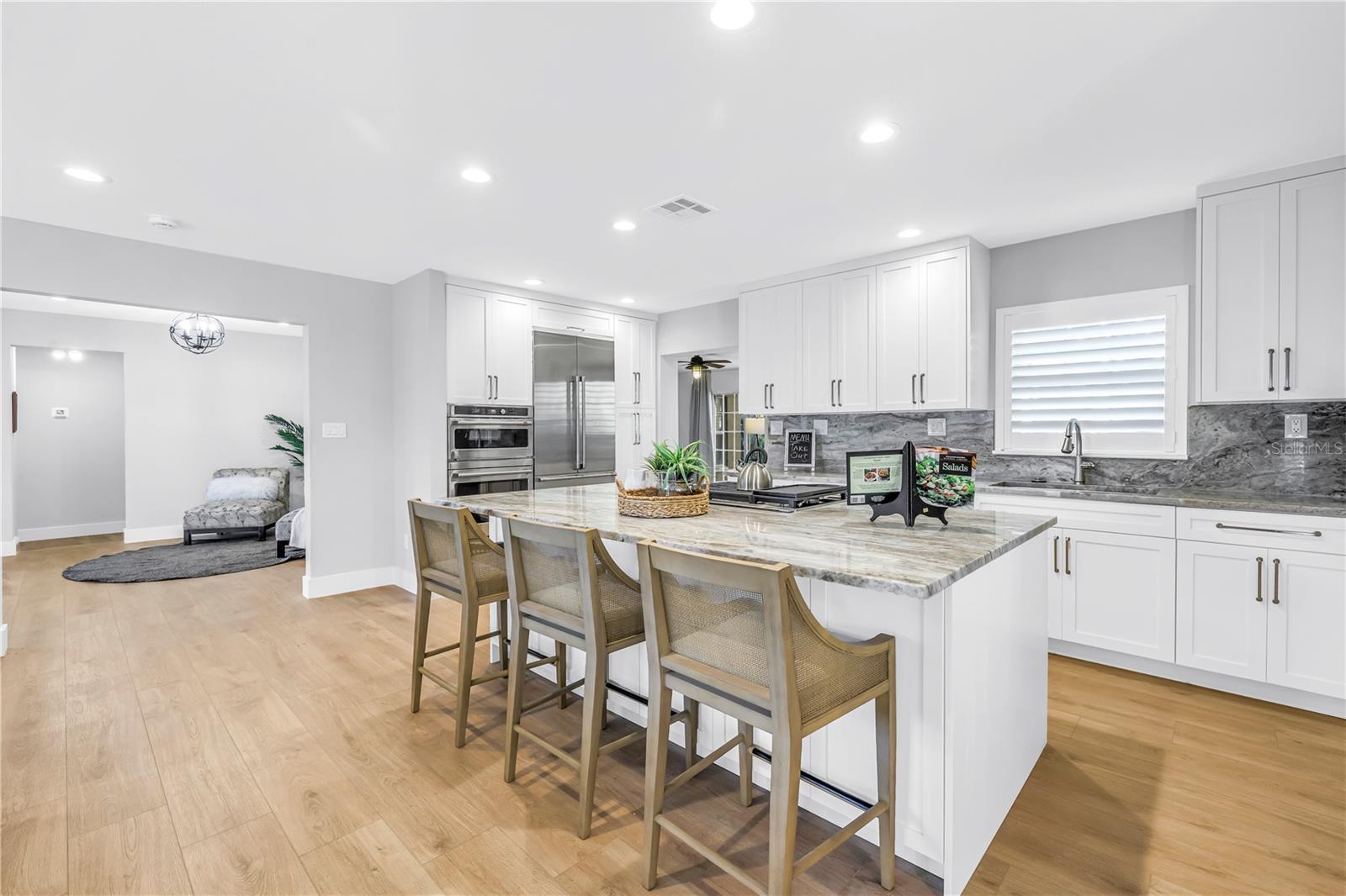 Image 13 of 54 For 134 Riviera Way Ne