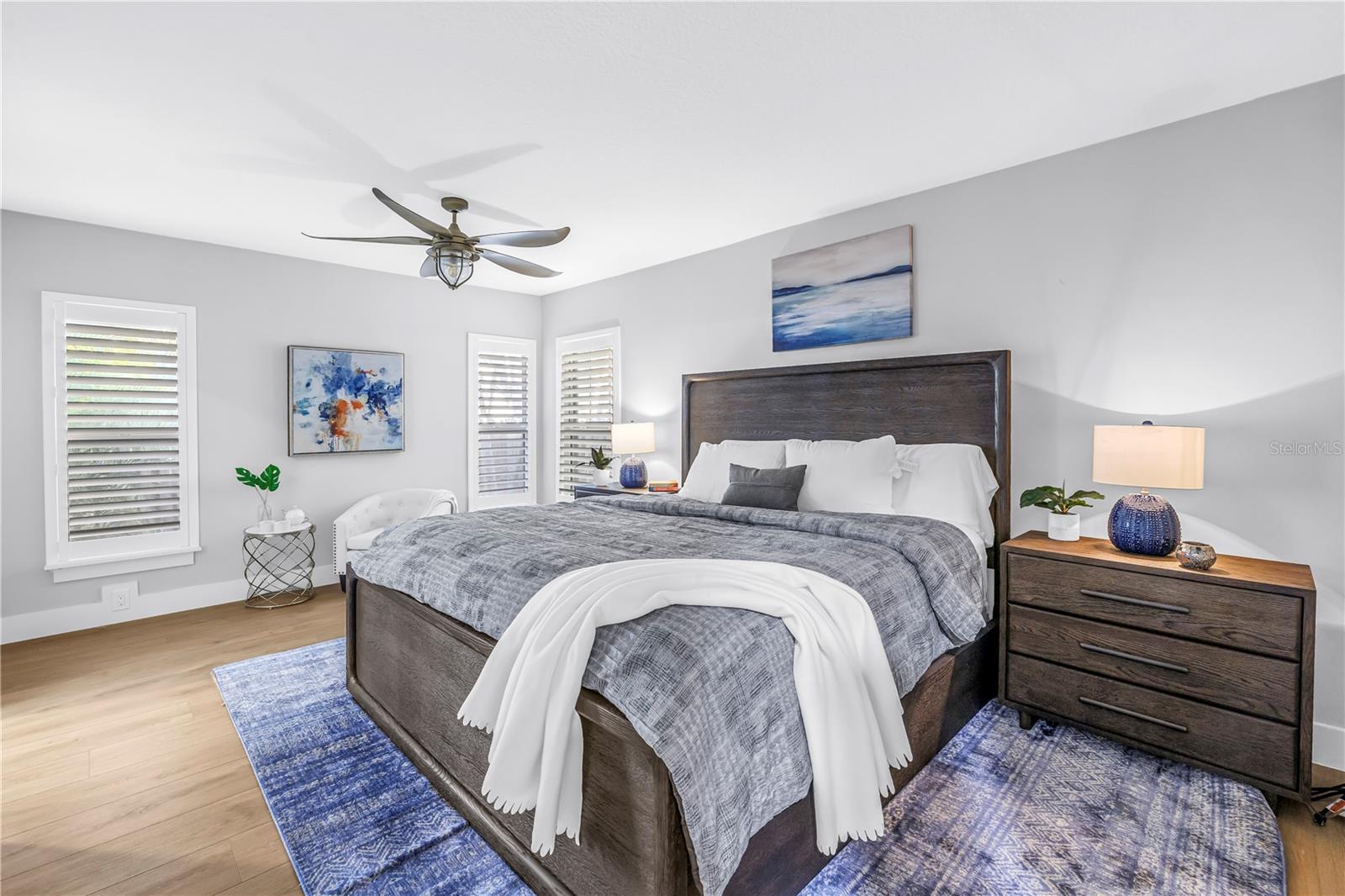 Image 22 of 54 For 134 Riviera Way Ne