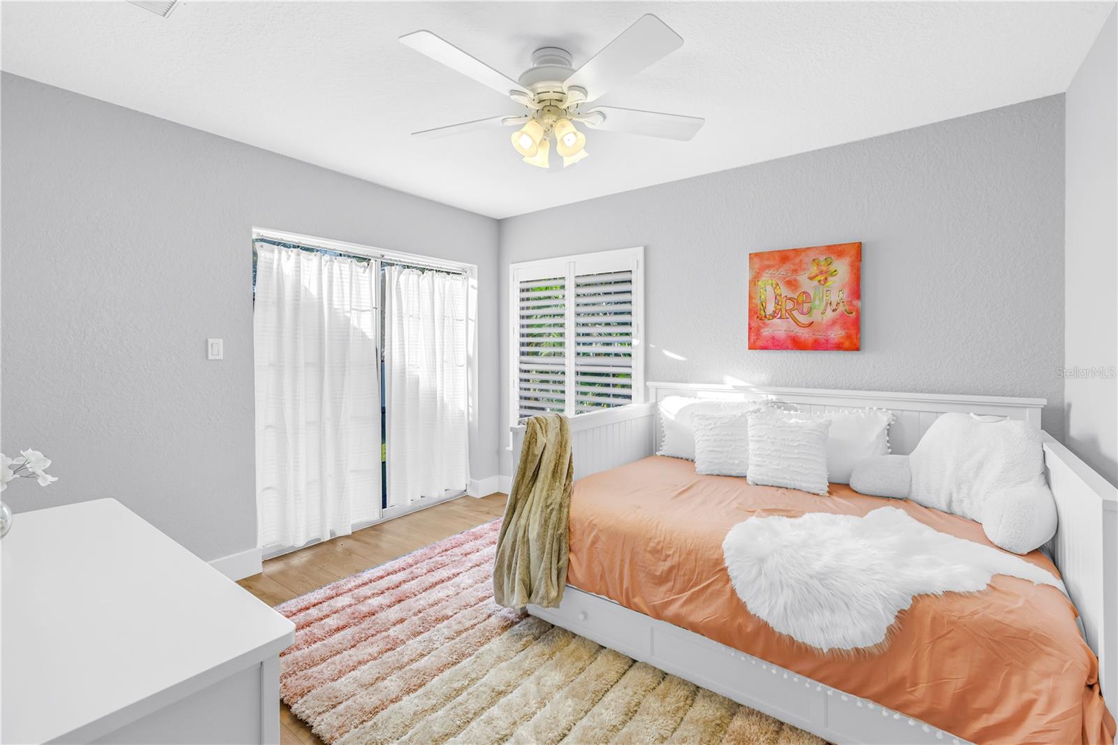 Image 28 of 54 For 134 Riviera Way Ne