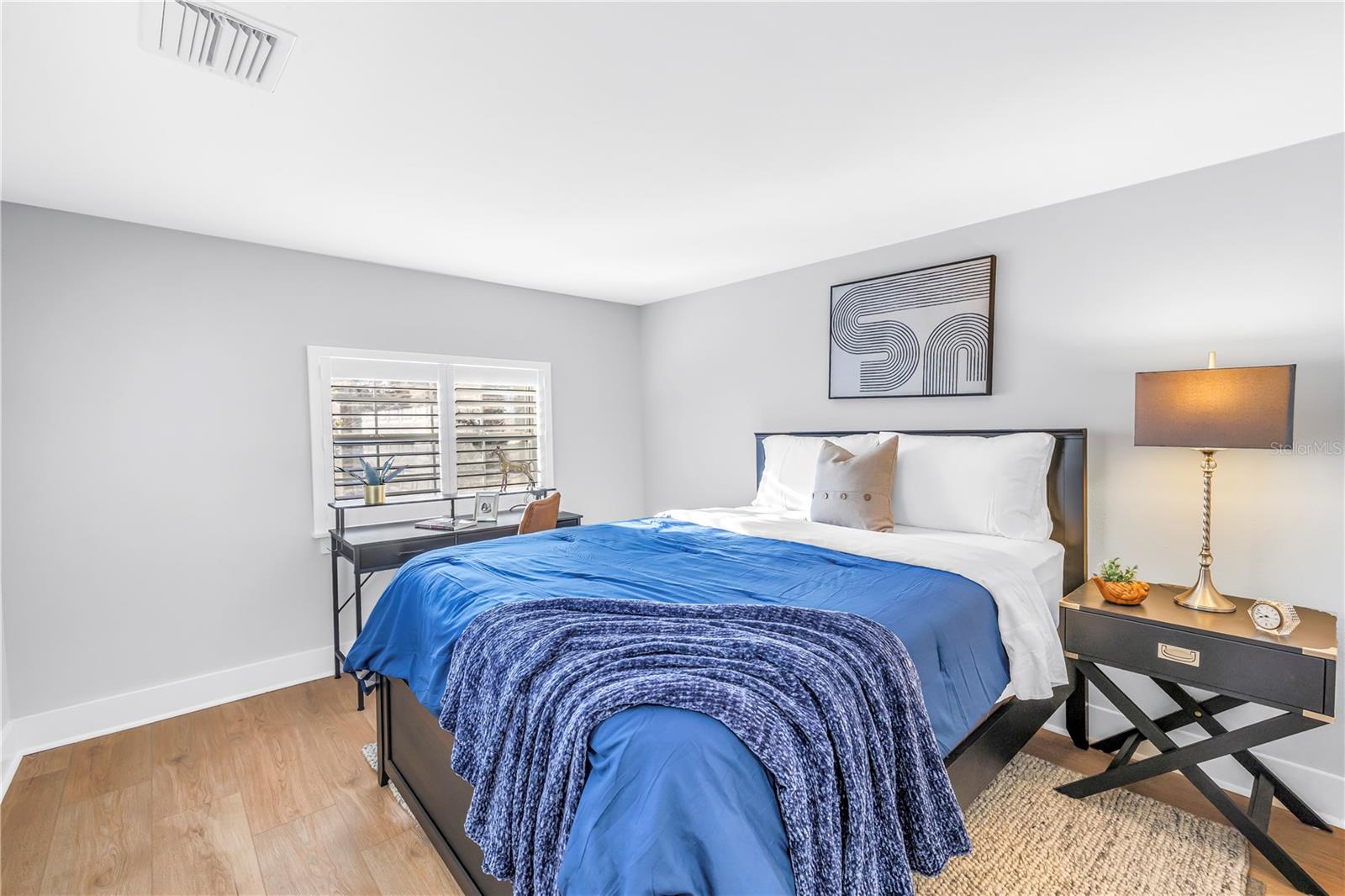 Image 35 of 54 For 134 Riviera Way Ne