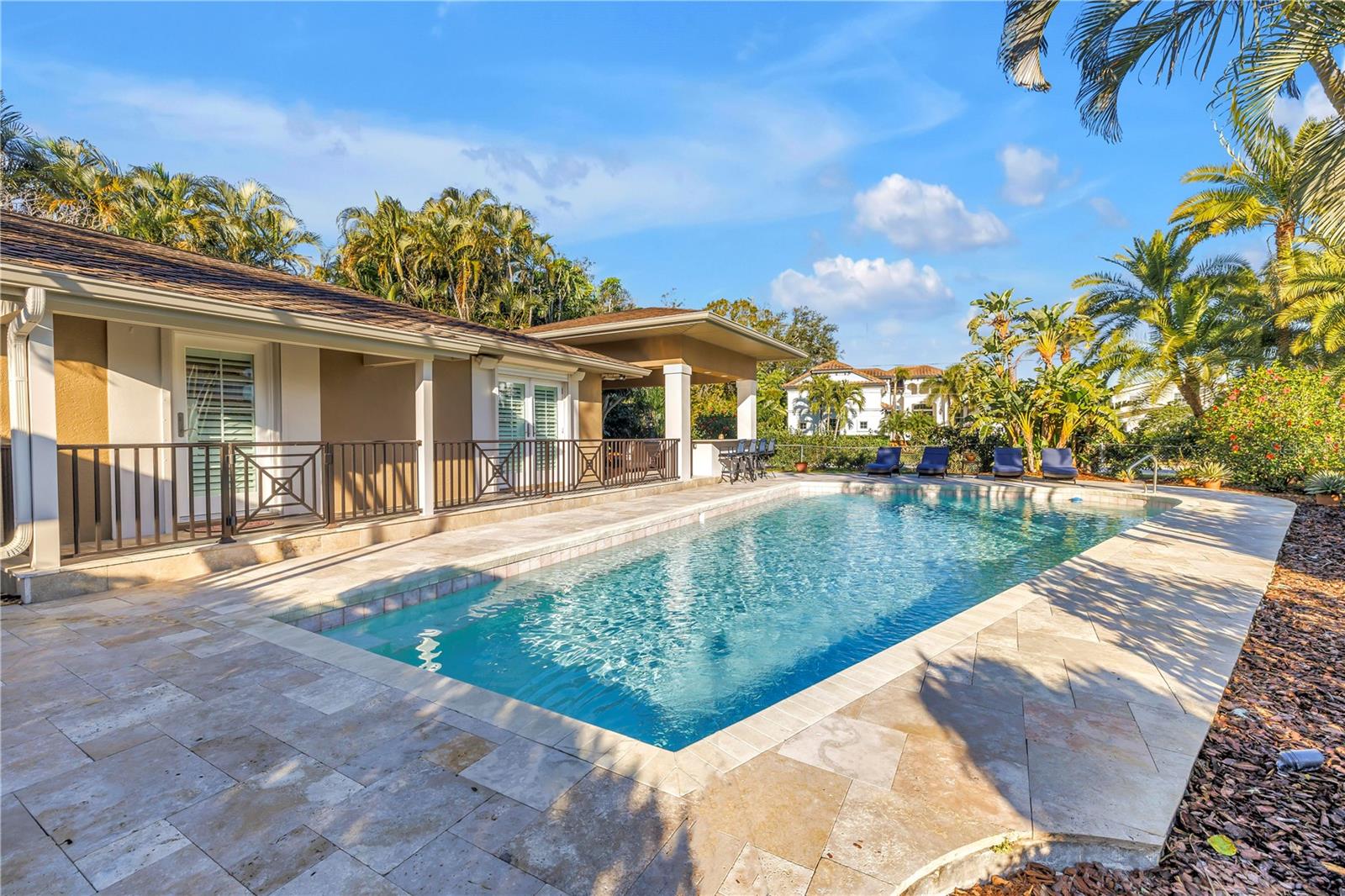 Image 49 of 54 For 134 Riviera Way Ne