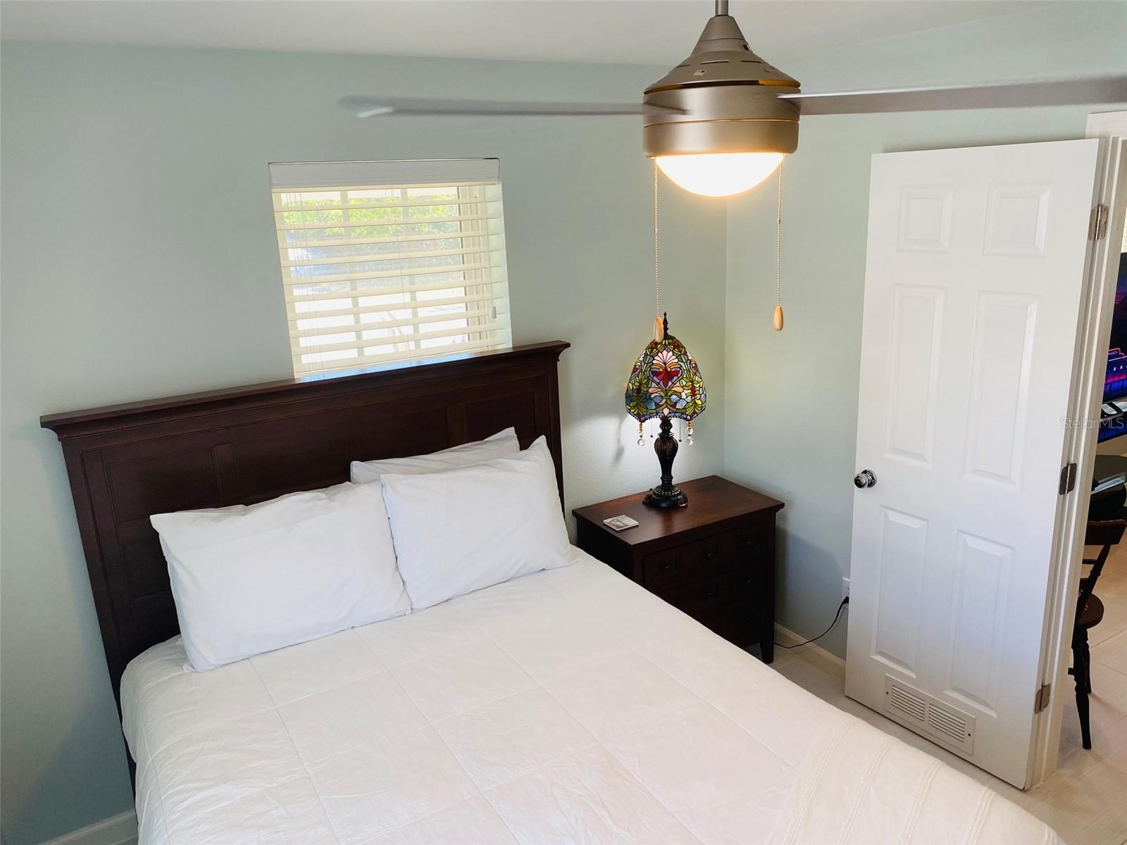 Image 28 of 33 For 1826 58th Street S