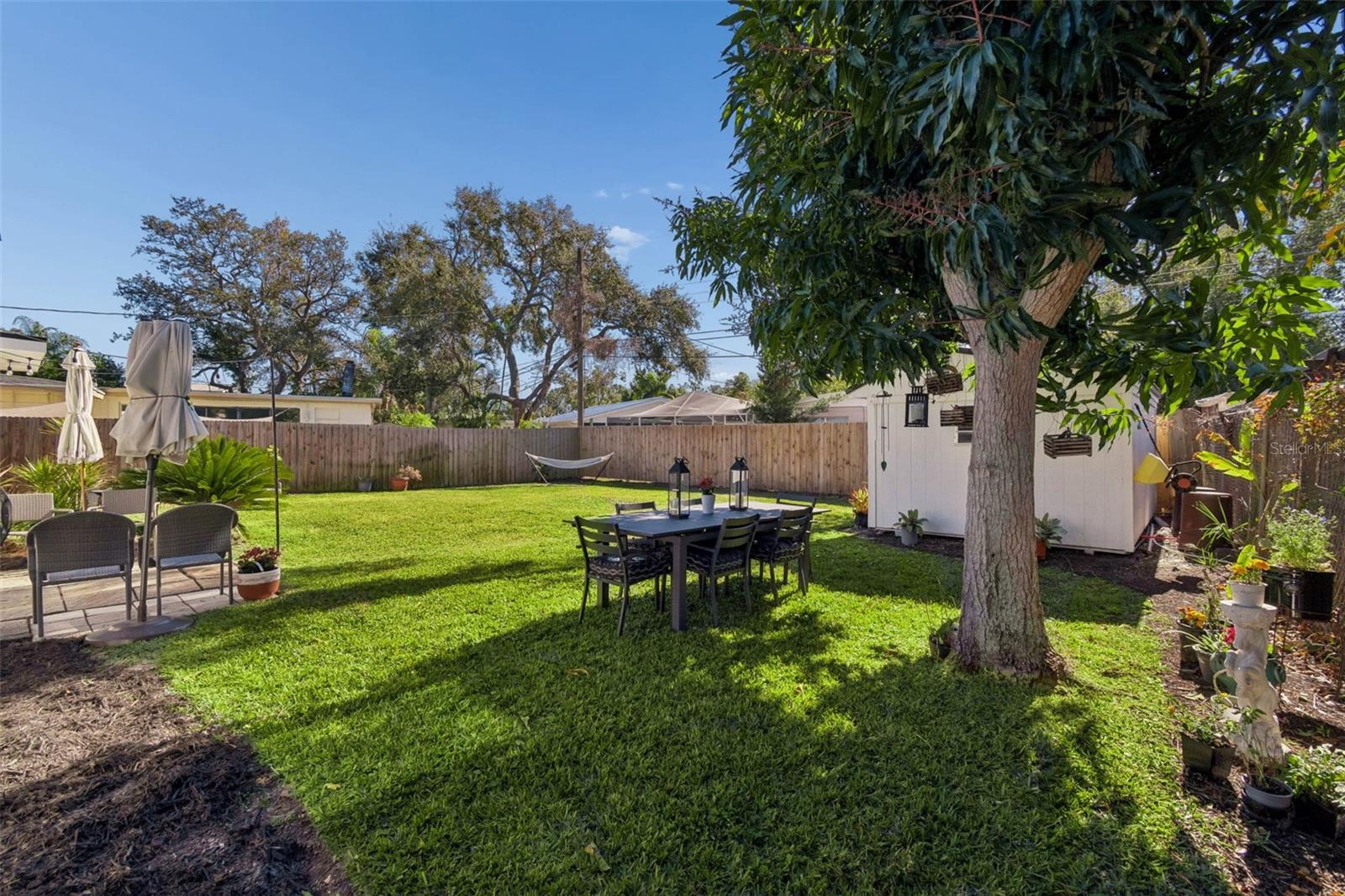 Image 63 of 84 For 2000 Serpentine Circle S