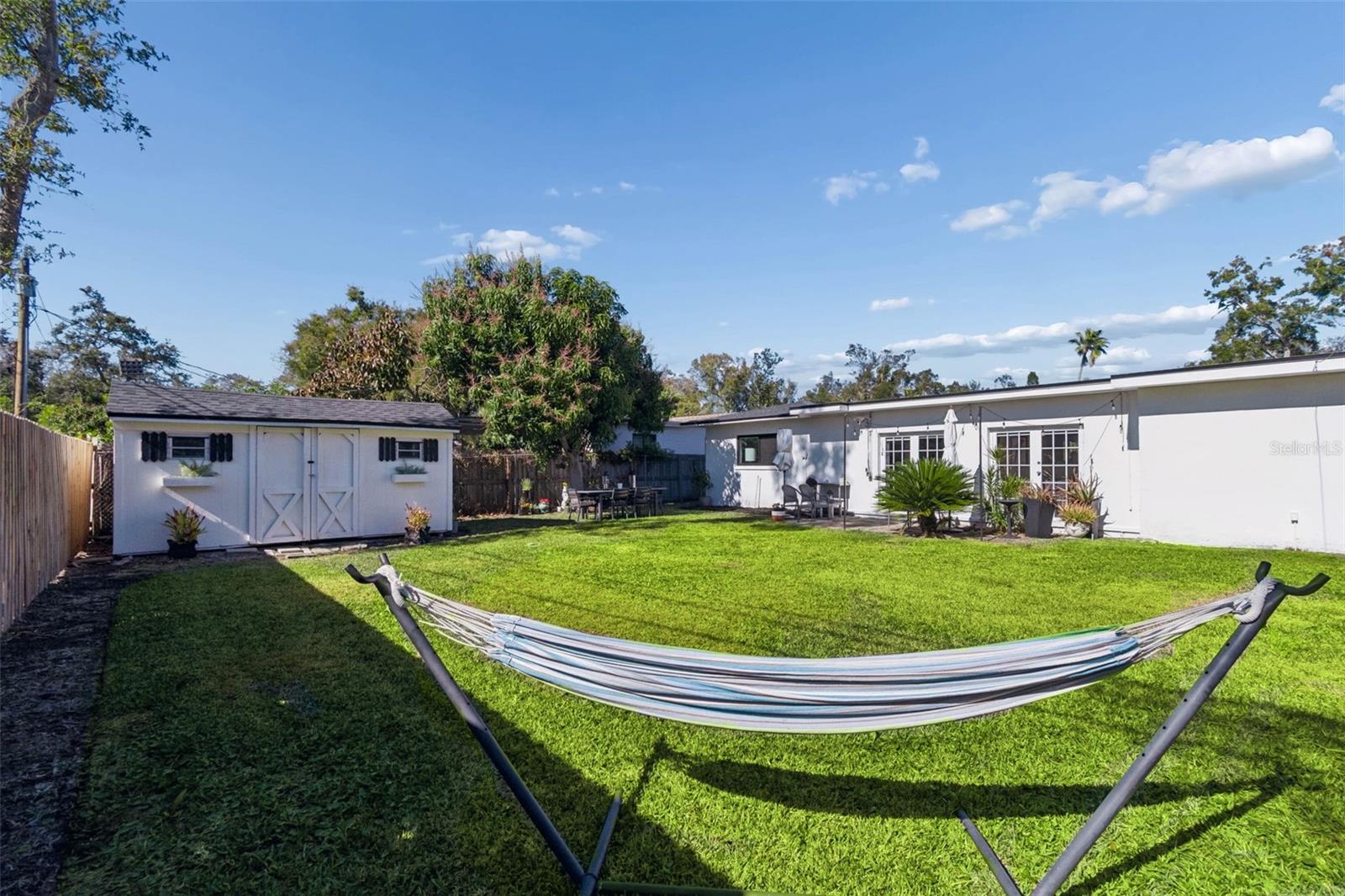 Image 65 of 84 For 2000 Serpentine Circle S