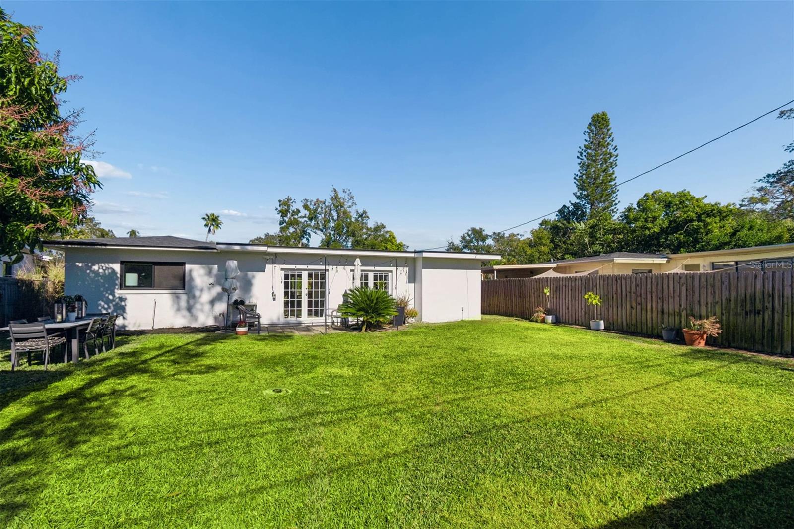 Image 66 of 84 For 2000 Serpentine Circle S