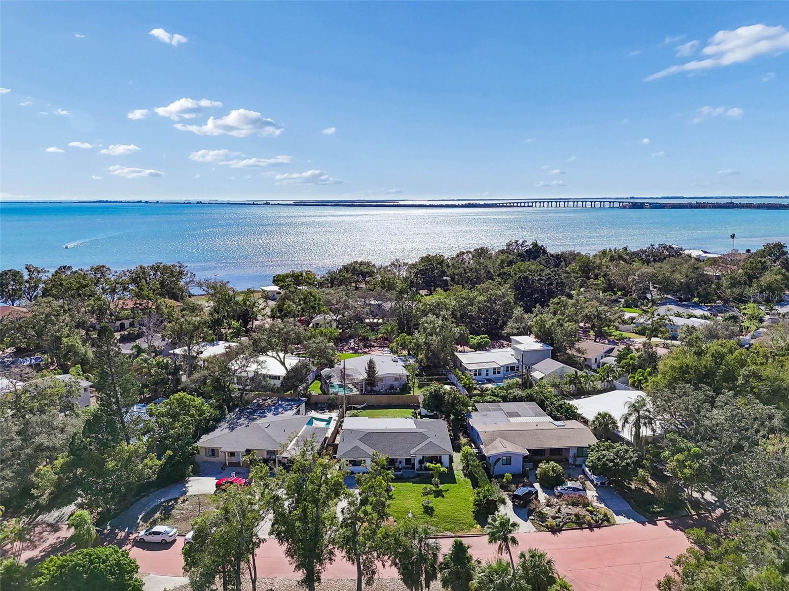 Image 75 of 84 For 2000 Serpentine Circle S