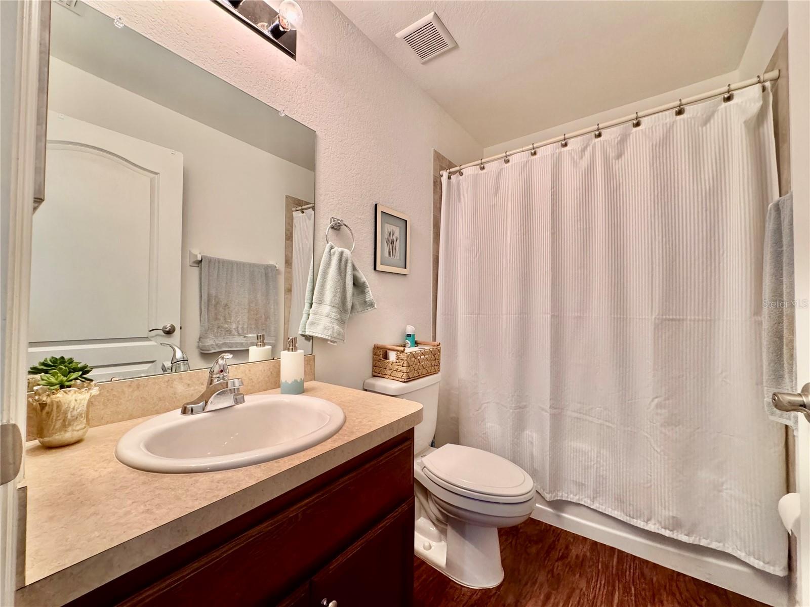 Image 19 of 24 For 2962 Creeks Crossing Boulevard