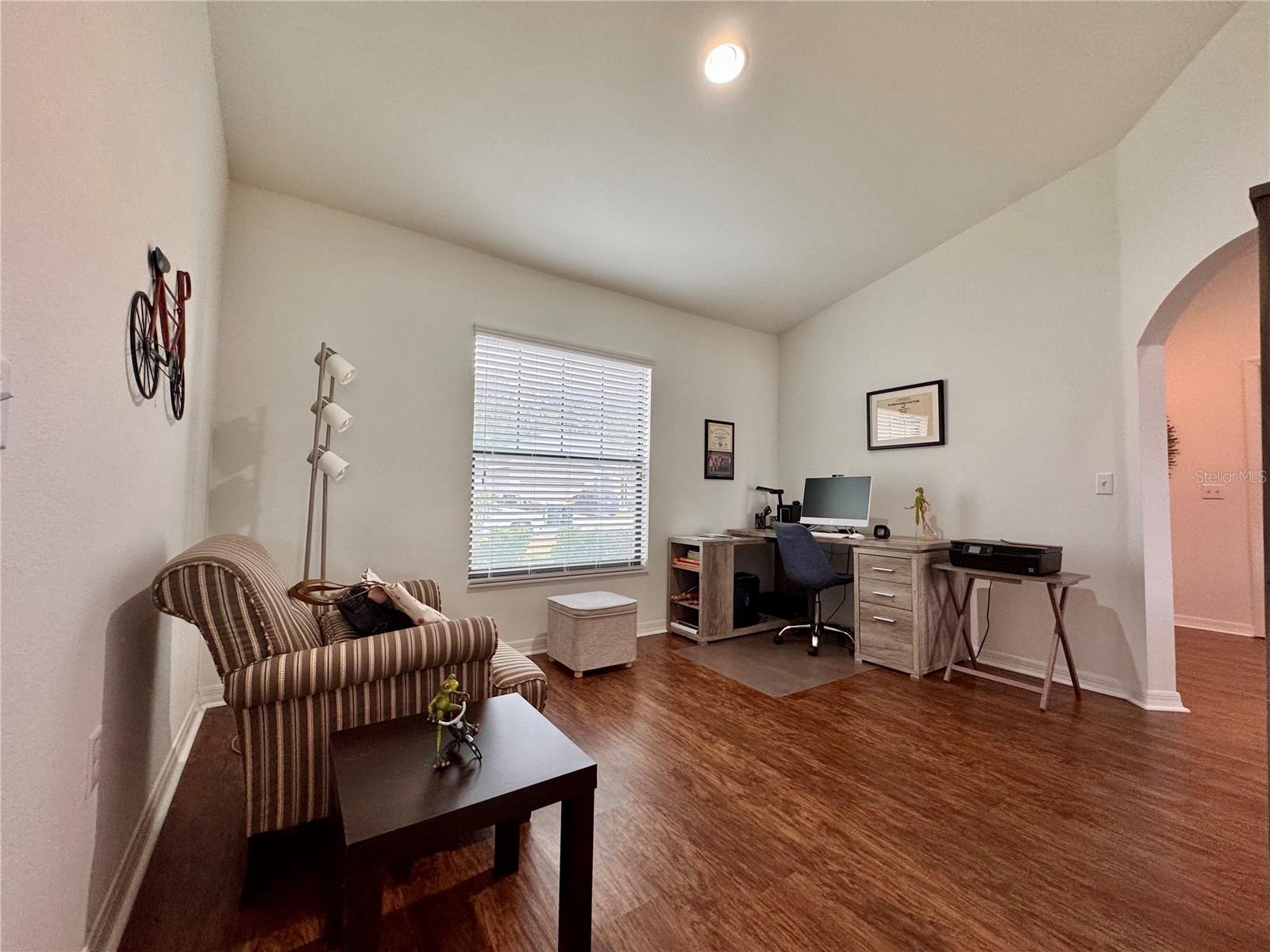 Image 9 of 24 For 2962 Creeks Crossing Boulevard