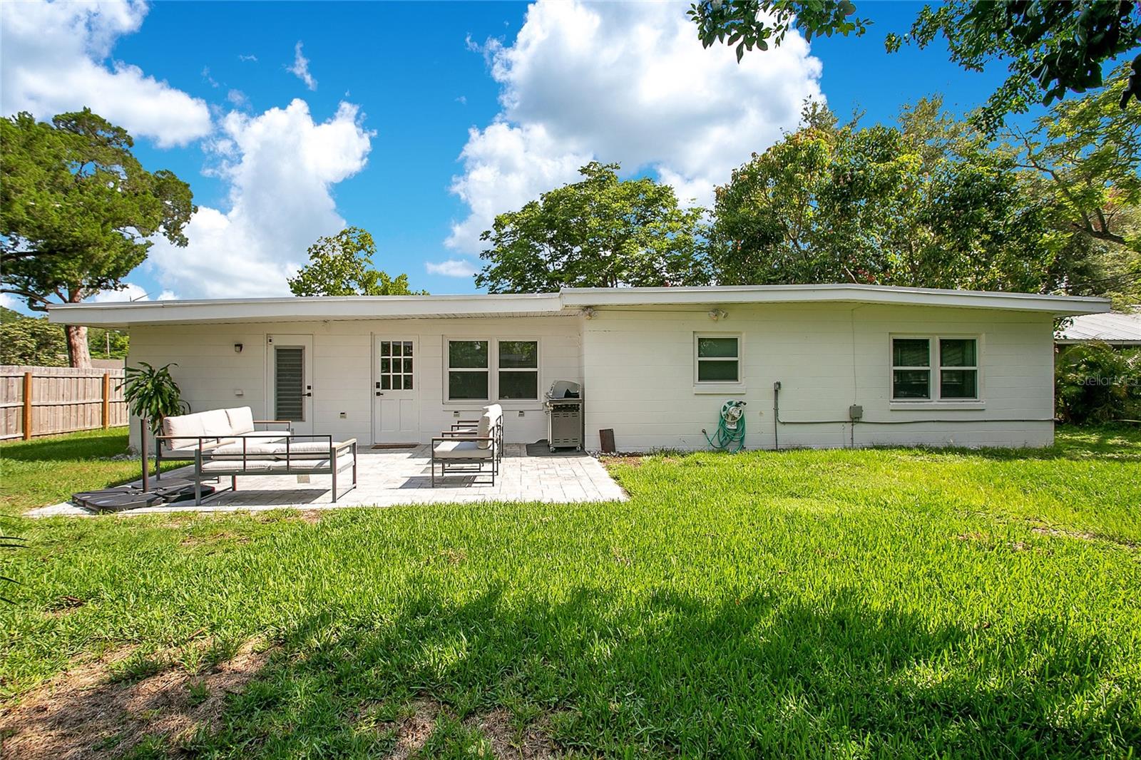 Image 21 of 24 For 430 Stimson Street