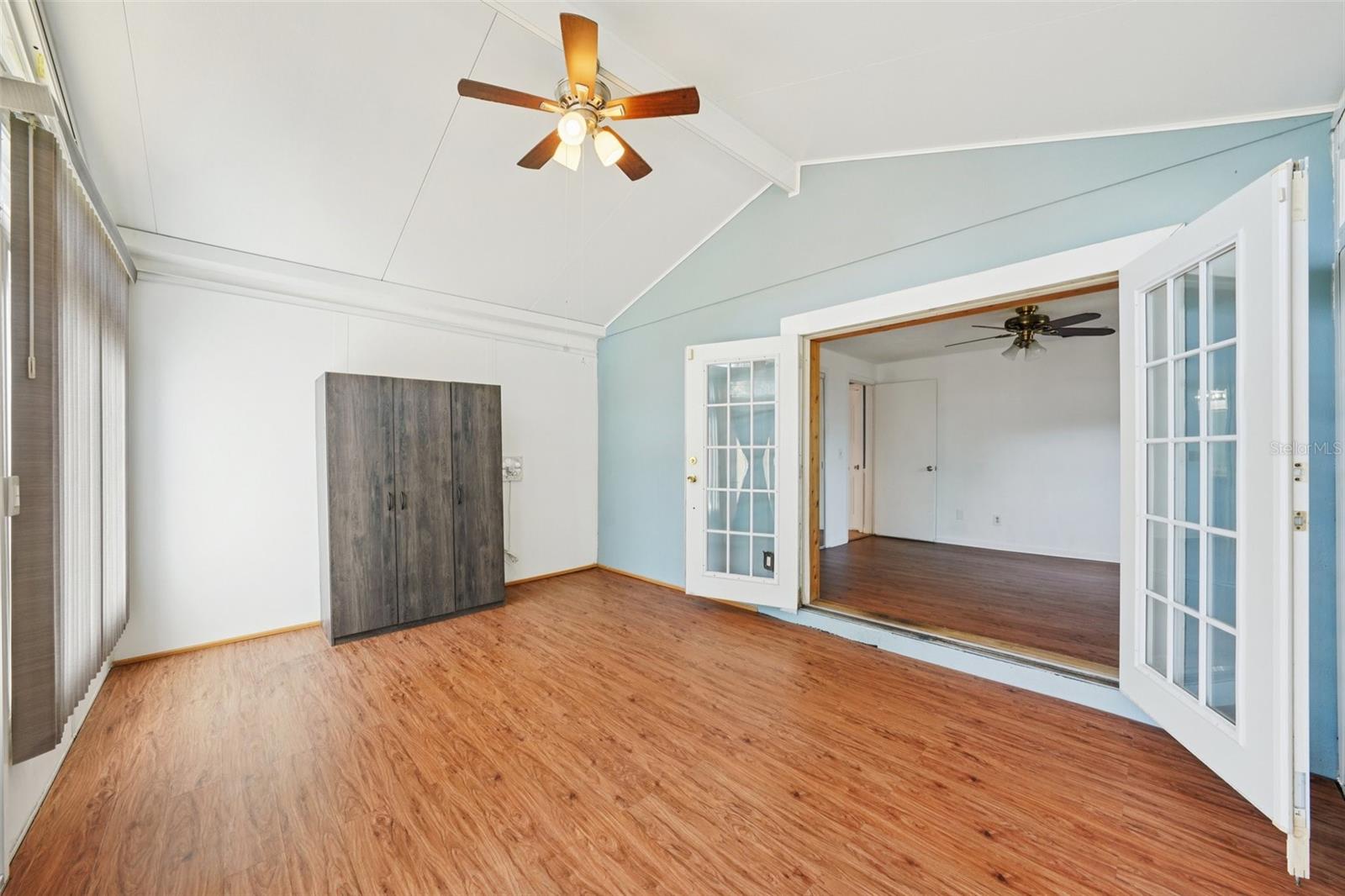 Image 23 of 69 For 1975 Temple Terrace