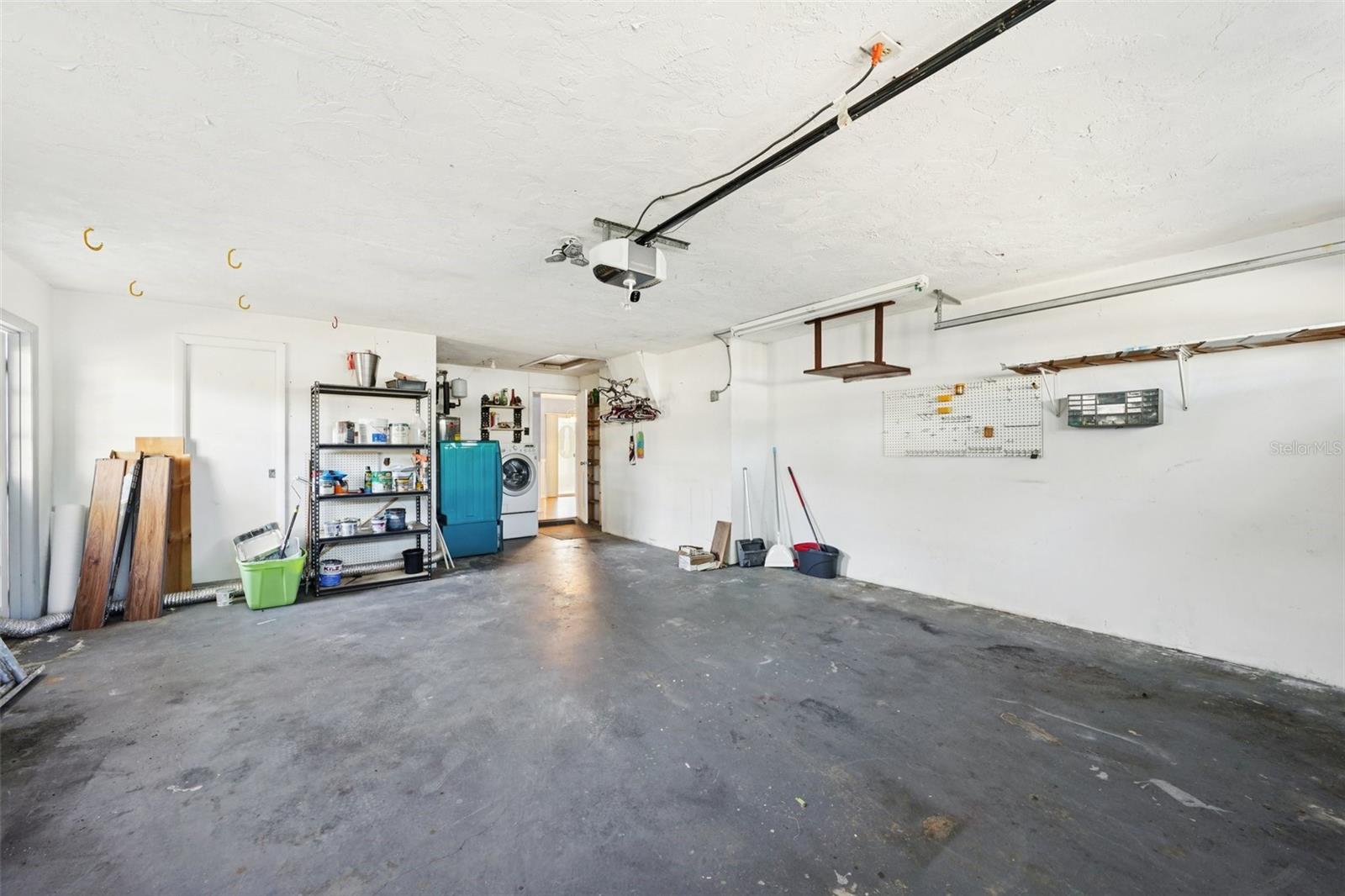 Image 47 of 69 For 1975 Temple Terrace