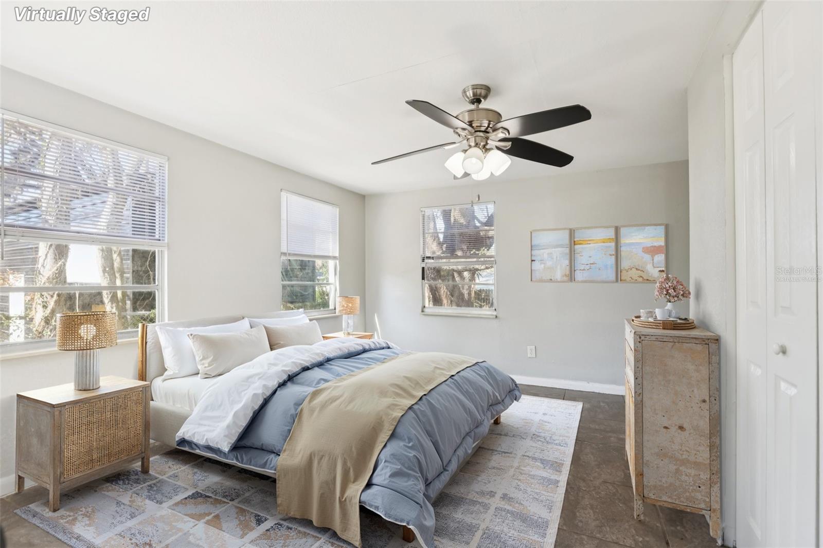 Listing photo id 12 for 2010 Yukon Street