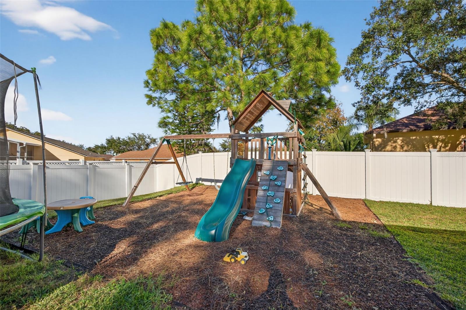 Image 25 of 44 For 3533 Mossy Oak Circle