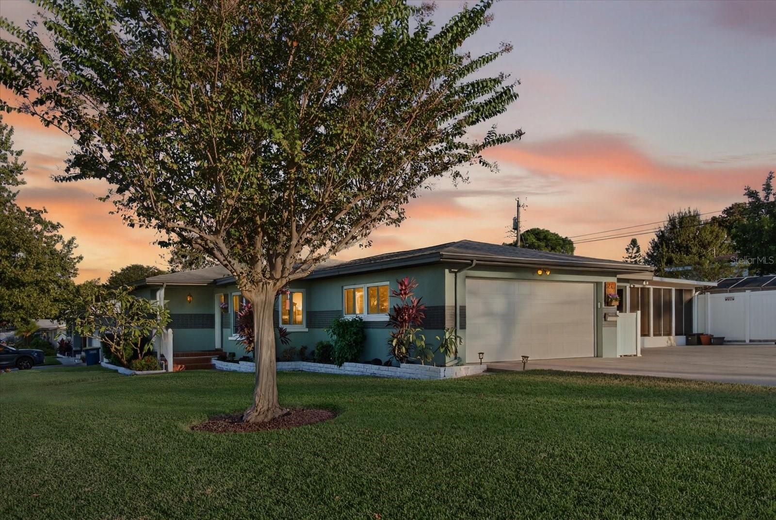 Details for 1241 Lake Drive, CLEARWATER, FL 33756