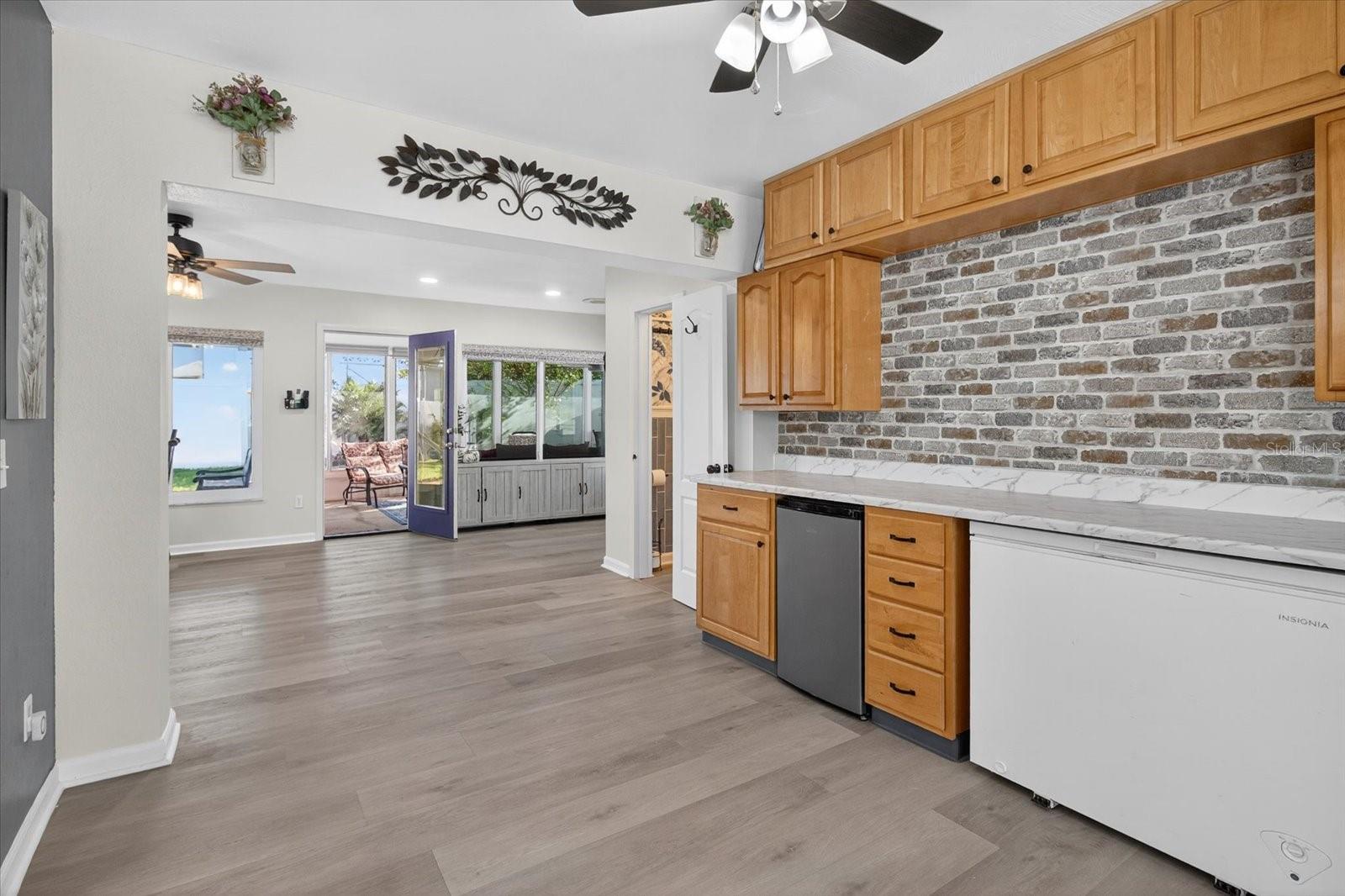 Image 16 of 29 For 1241 Lake Drive