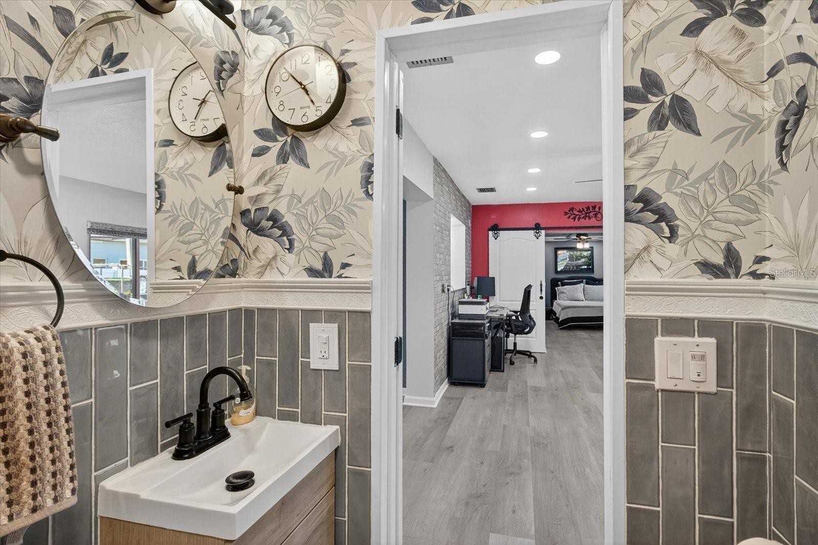 Image 19 of 29 For 1241 Lake Drive