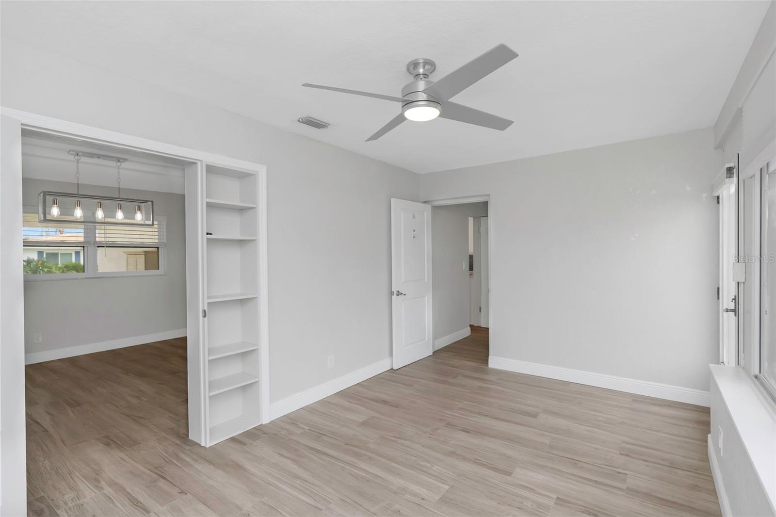 Image 16 of 87 For 10032 39th Way N